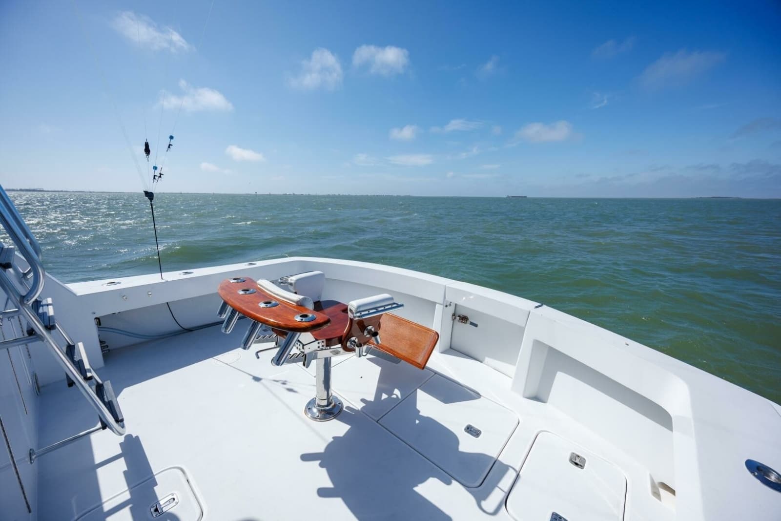 2002 Hatteras 50 Convertible - Photo 24