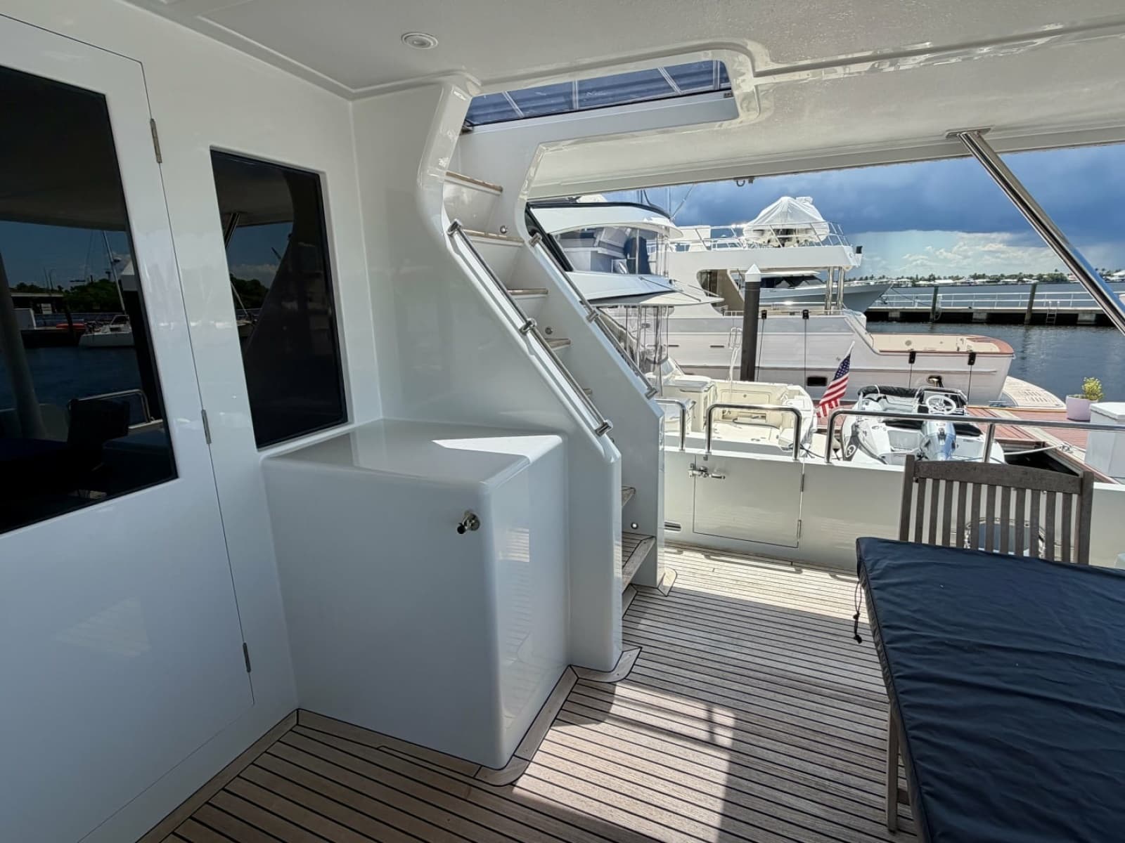 2012 Alaskan 70 Motor Yacht - Photo 15