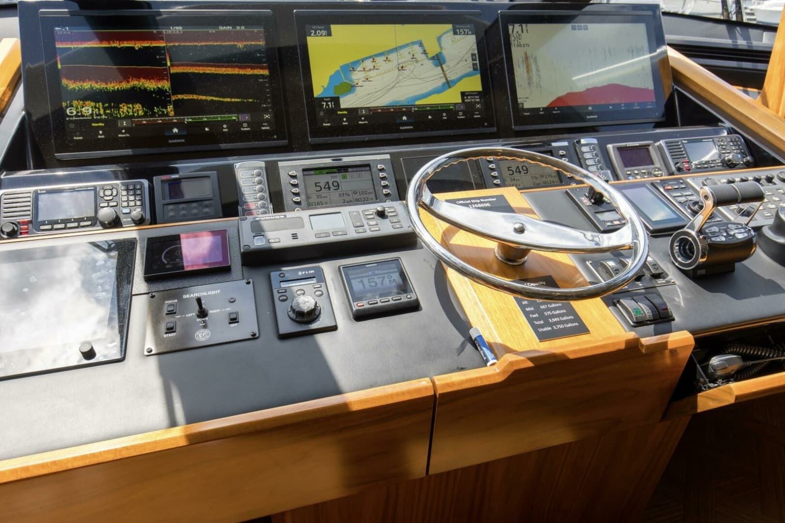 2016 Viking 92 Enclosed Bridge - Photo 49