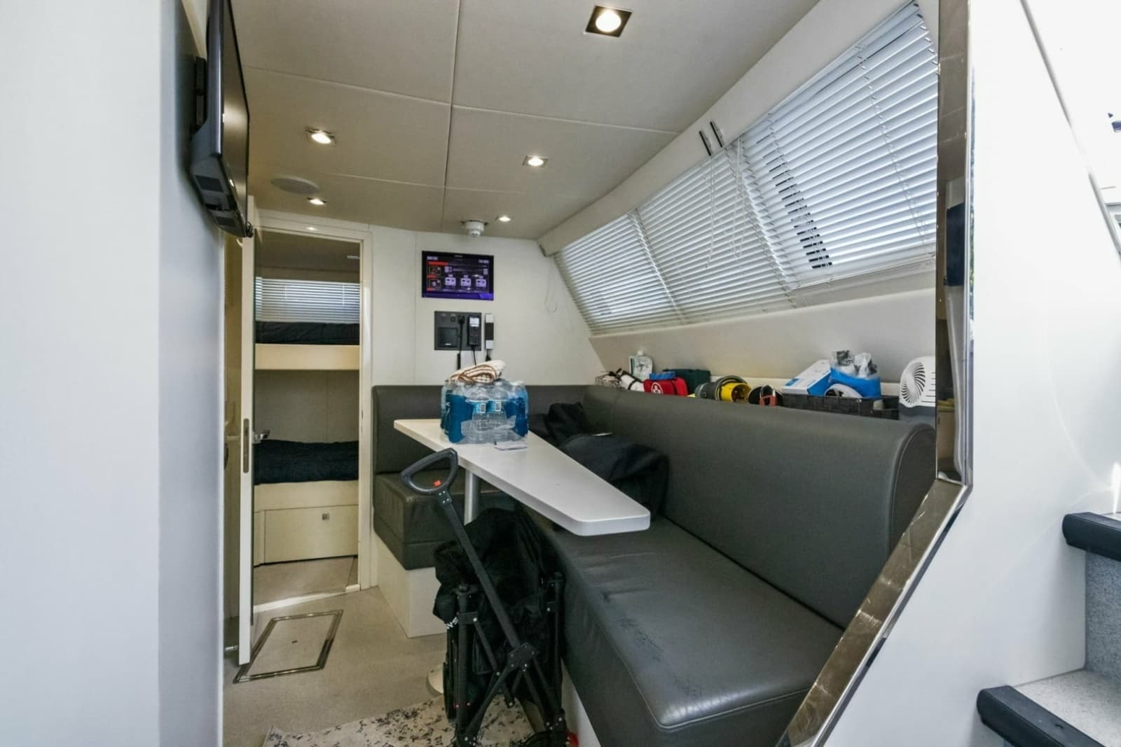 2018 Sunseeker 95 Motoryacht - Photo 29