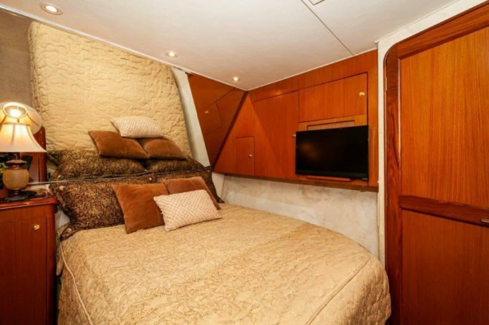 1998 Ocean 48 Super Sport - Photo 14