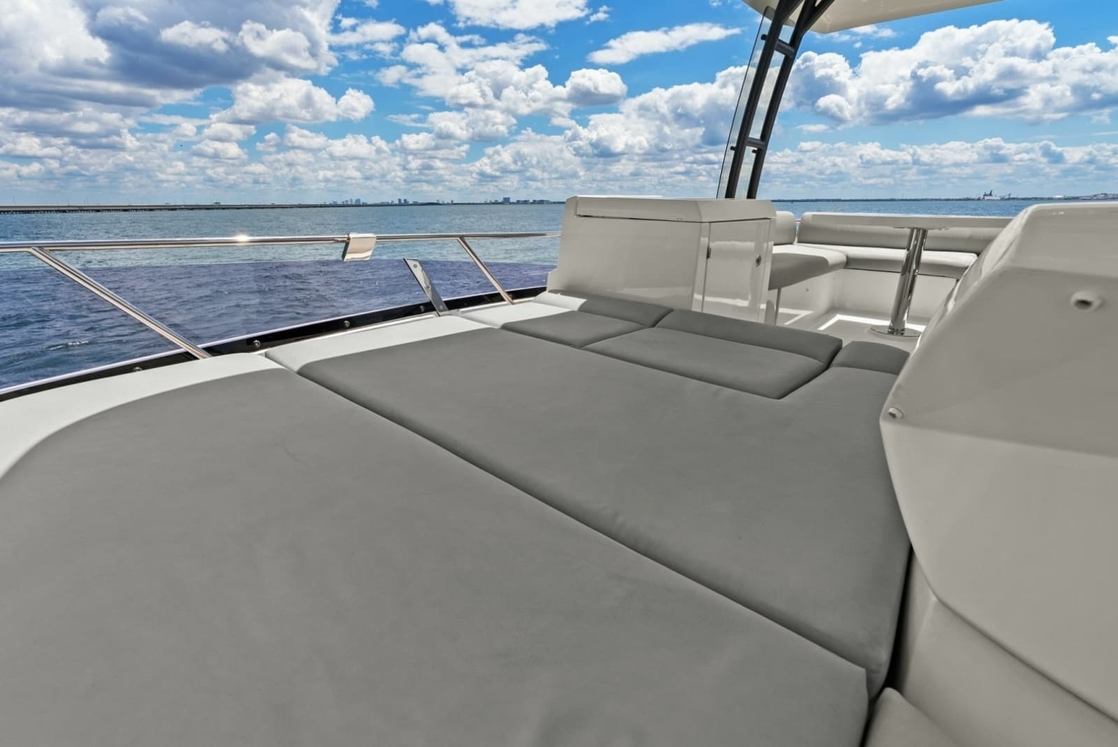 2020 Prestige 460 Flybridge - Photo 18