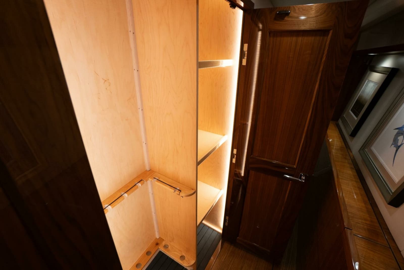 2021 Viking 72 Enclosed Bridge - Photo 20