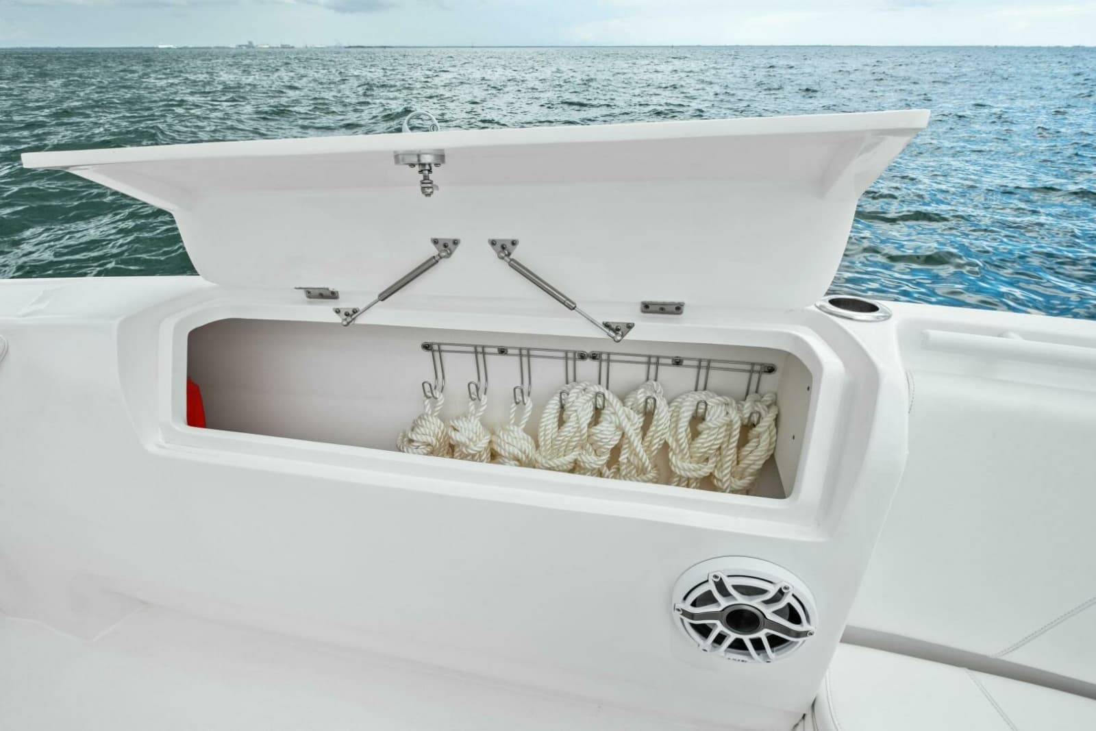 2020 Intrepid 407 Nomad SE - Photo 22