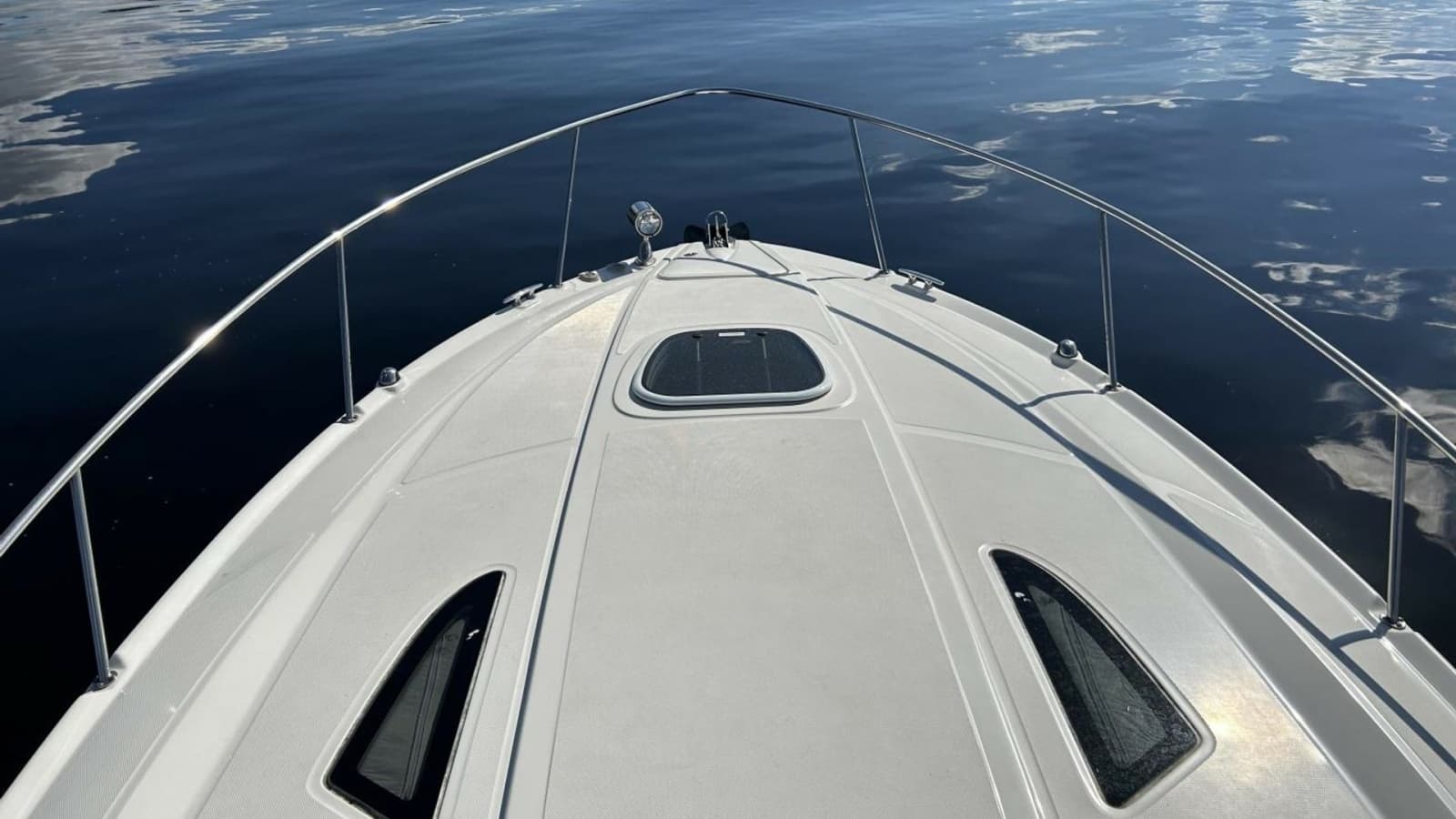 2009 Sea Ray 310 Sundancer - Photo 18
