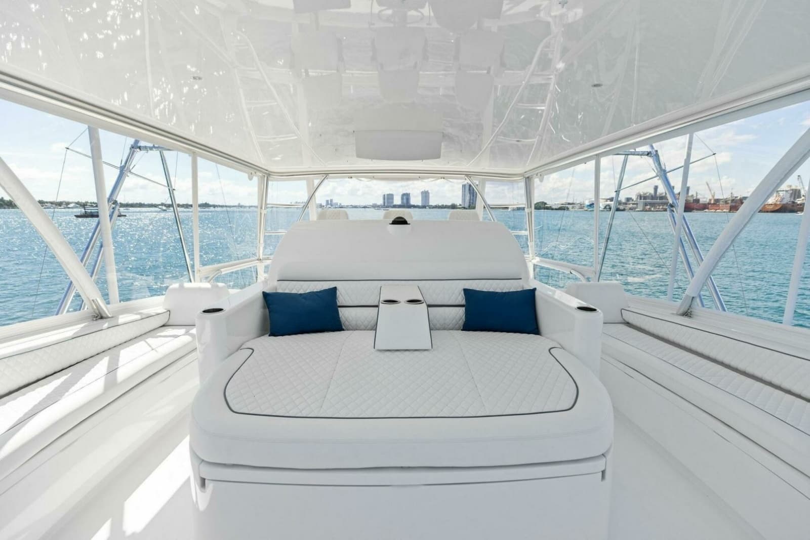 2026 Viking 82 Convertible - Photo 195