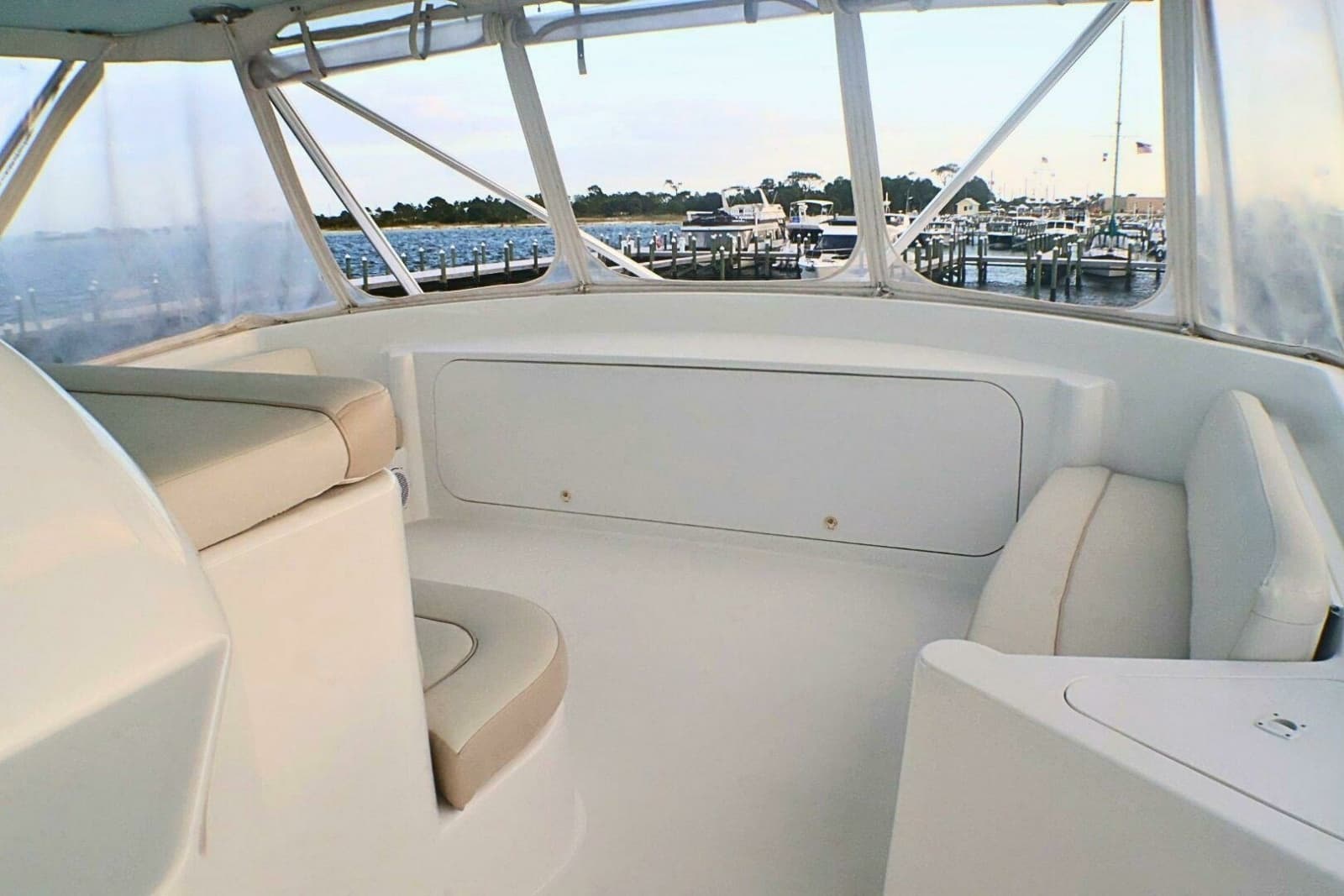 2001 Donzi 73 Sport Yacht - Photo 60