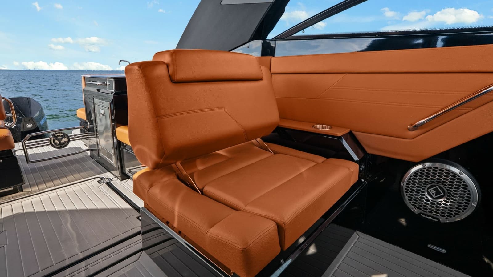2022 Cruisers Yachts 34 GLS - Photo 22
