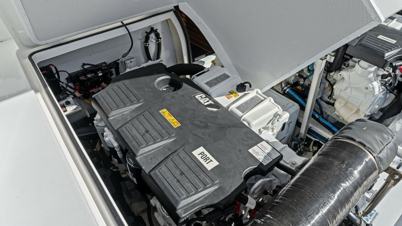 2019 Bertram 35 Flybridge - Photo 43