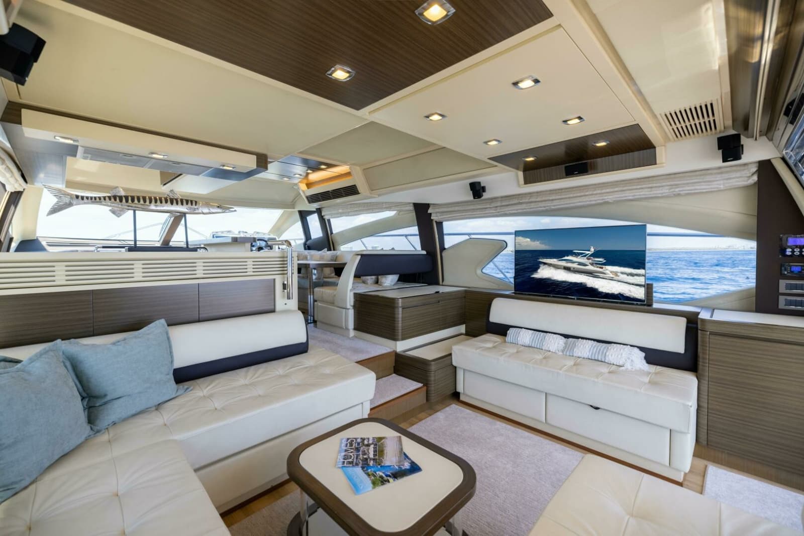2015 Azimut 64 Flybridge - Photo 3