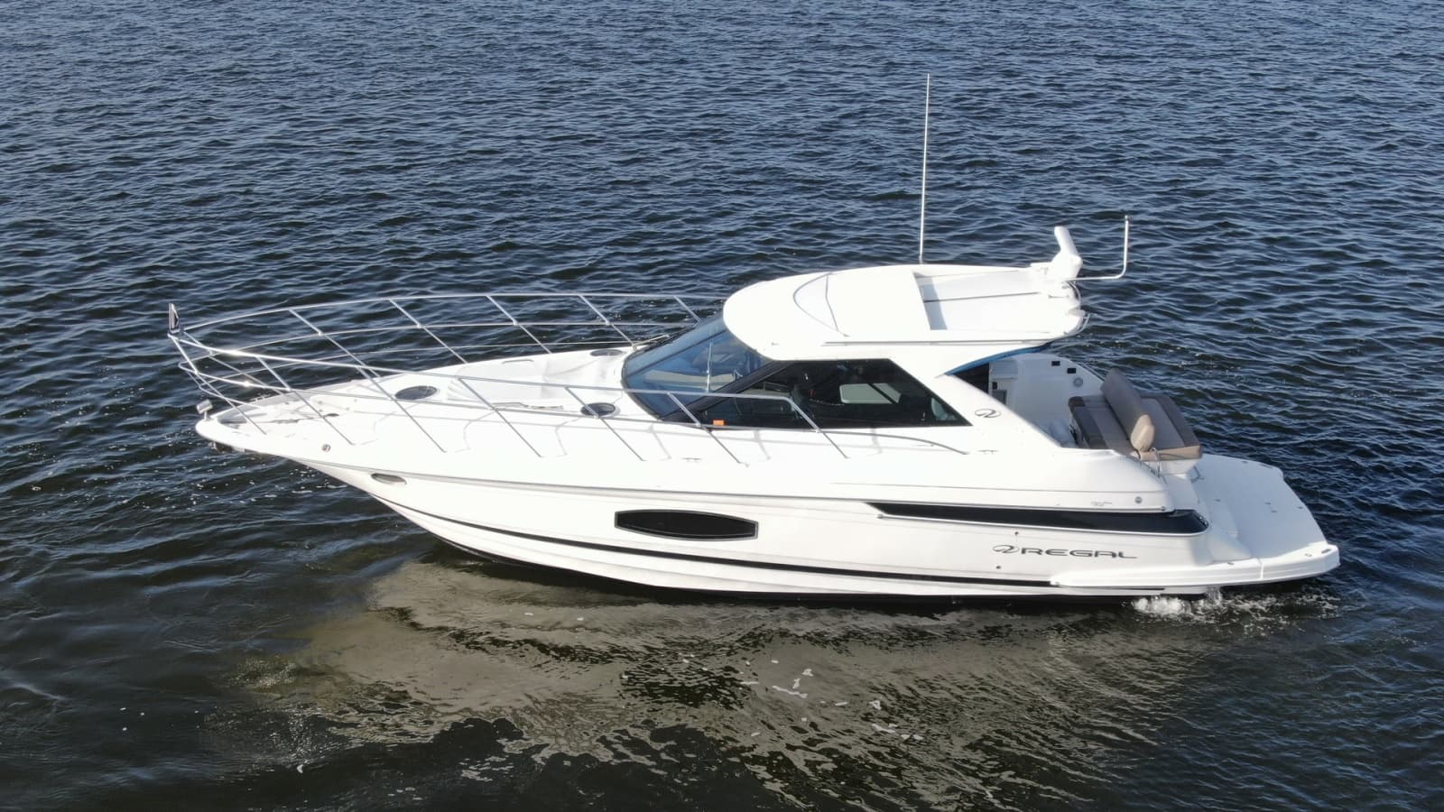 2014 Regal 46 Sport Coupe - Photo 60