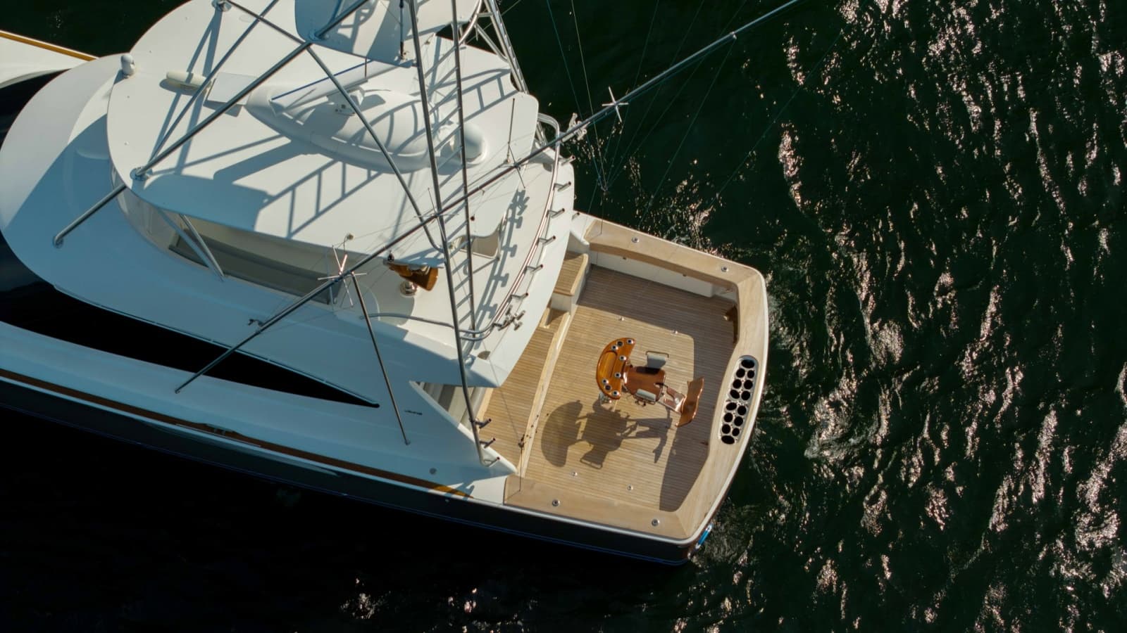 2018 Viking 72 Convertible - Photo 55