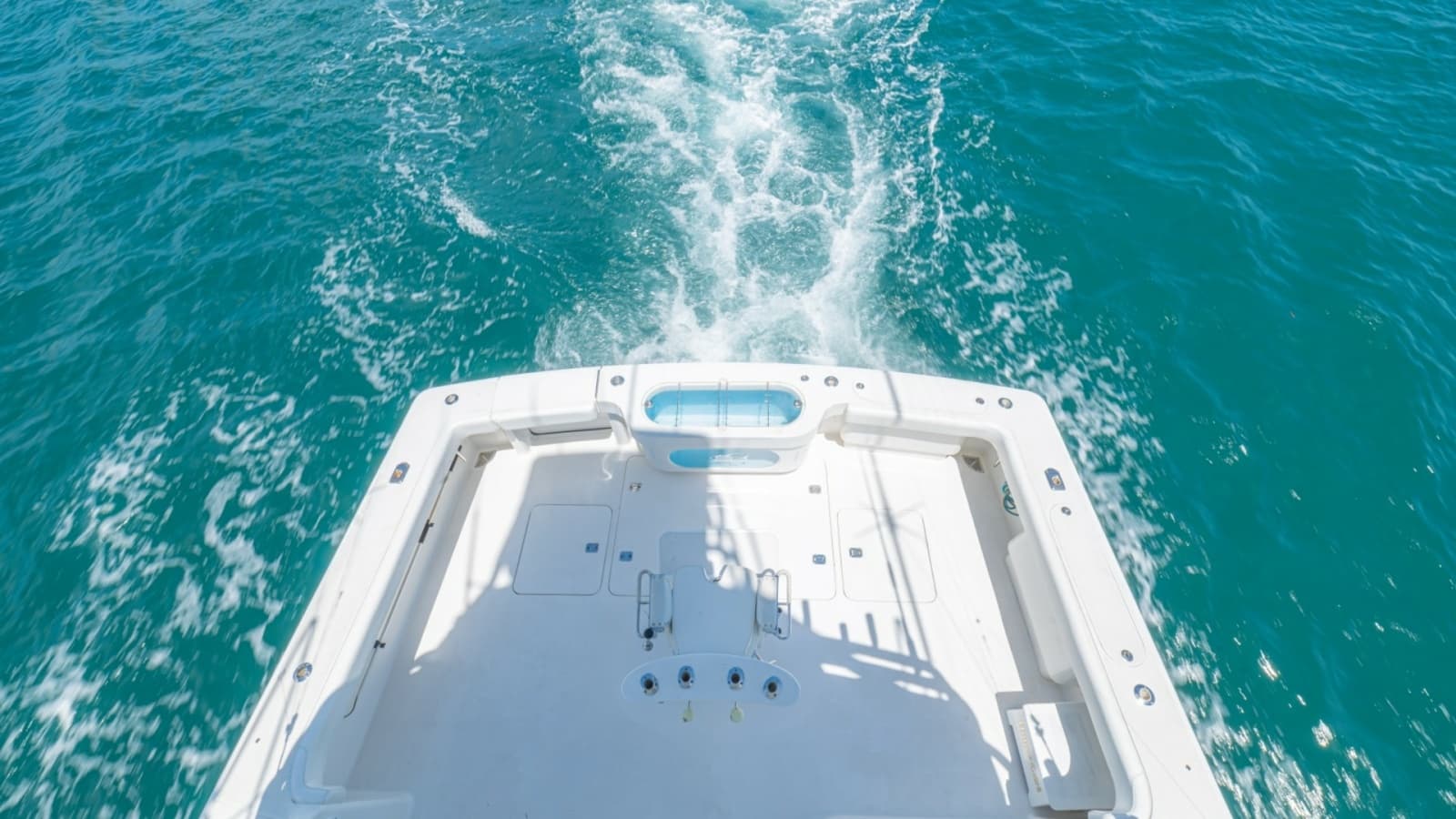 2005 Viking 61 Convertible - Photo 57