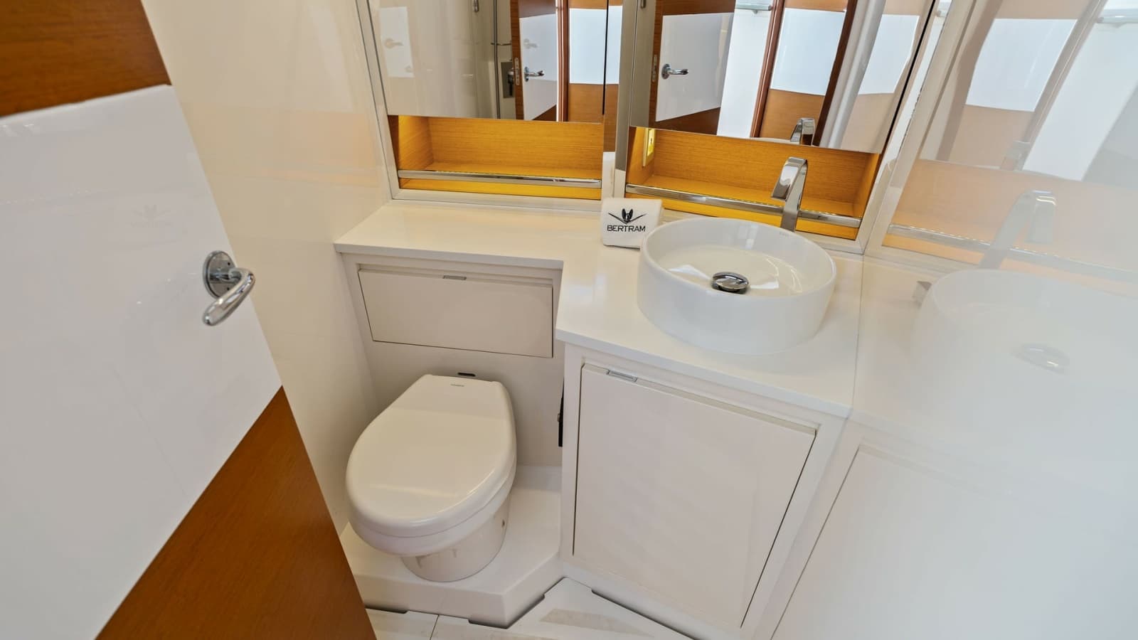 2019 Bertram 35 Flybridge - Photo 26