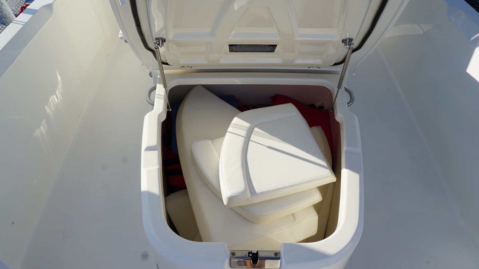 2016 Boston Whaler 270 Dauntless - Photo 11