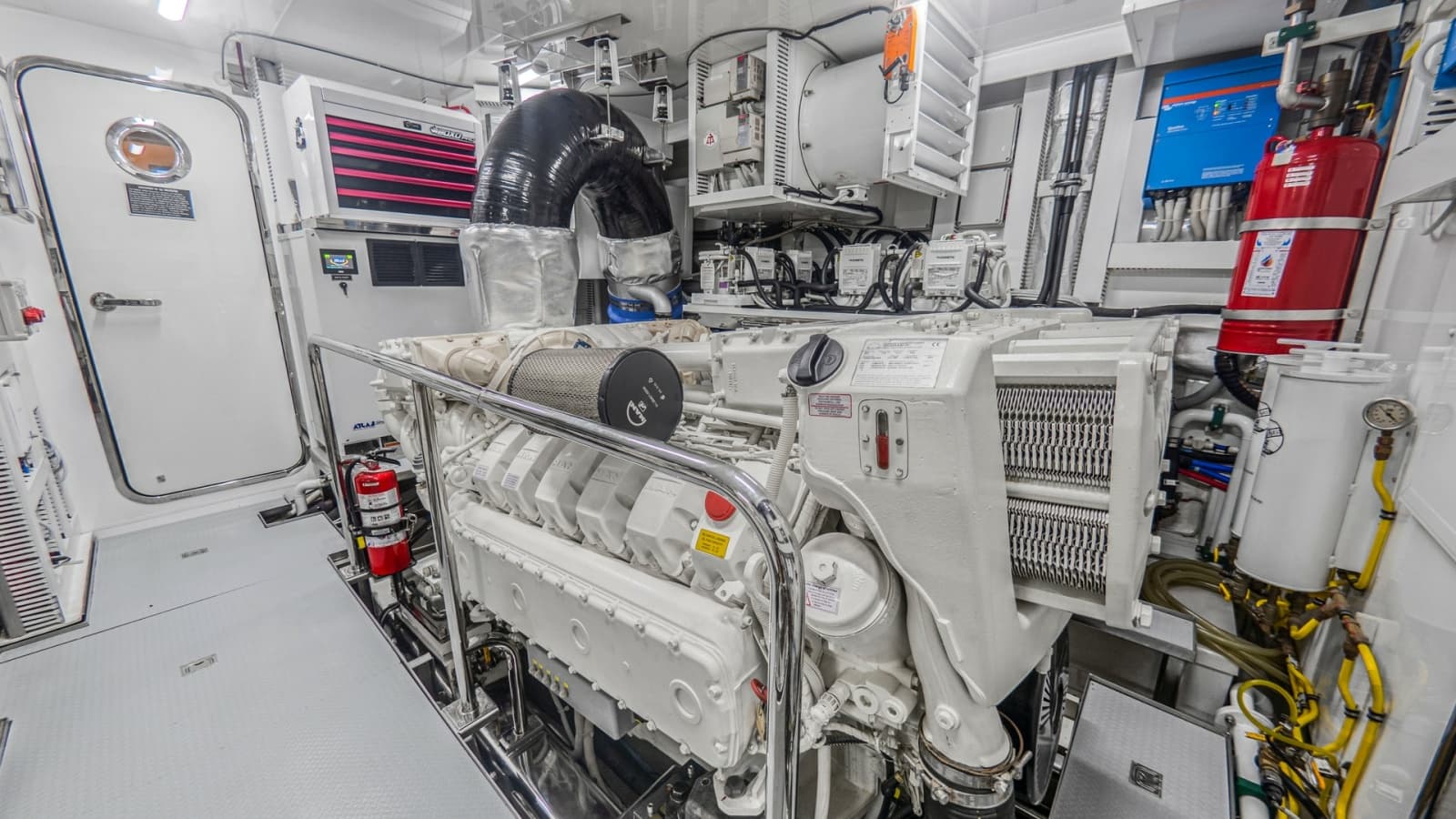 2024 Ocean Alexander 28E - Photo 69