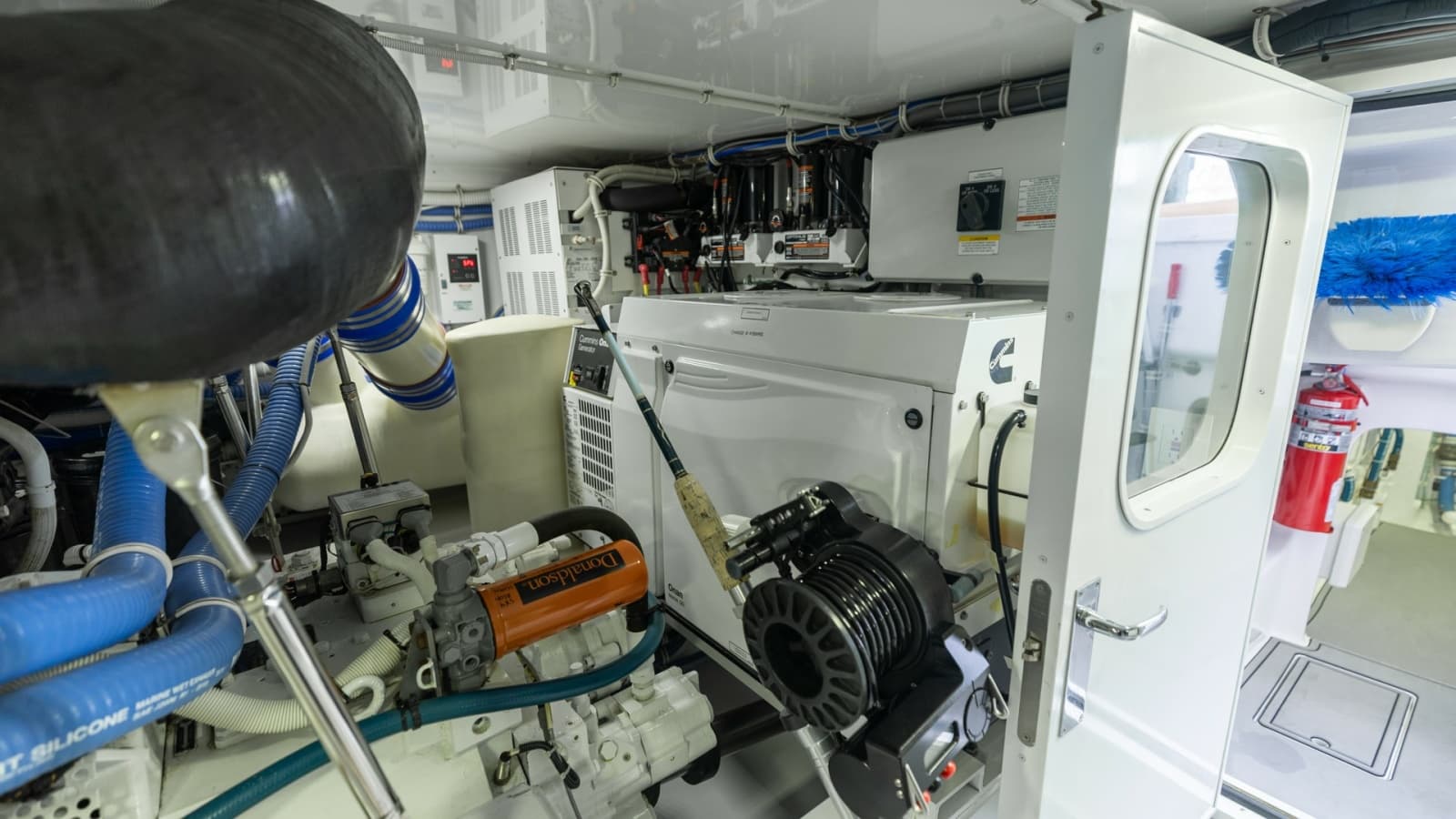2021 Hatteras 65 GT - Photo 66