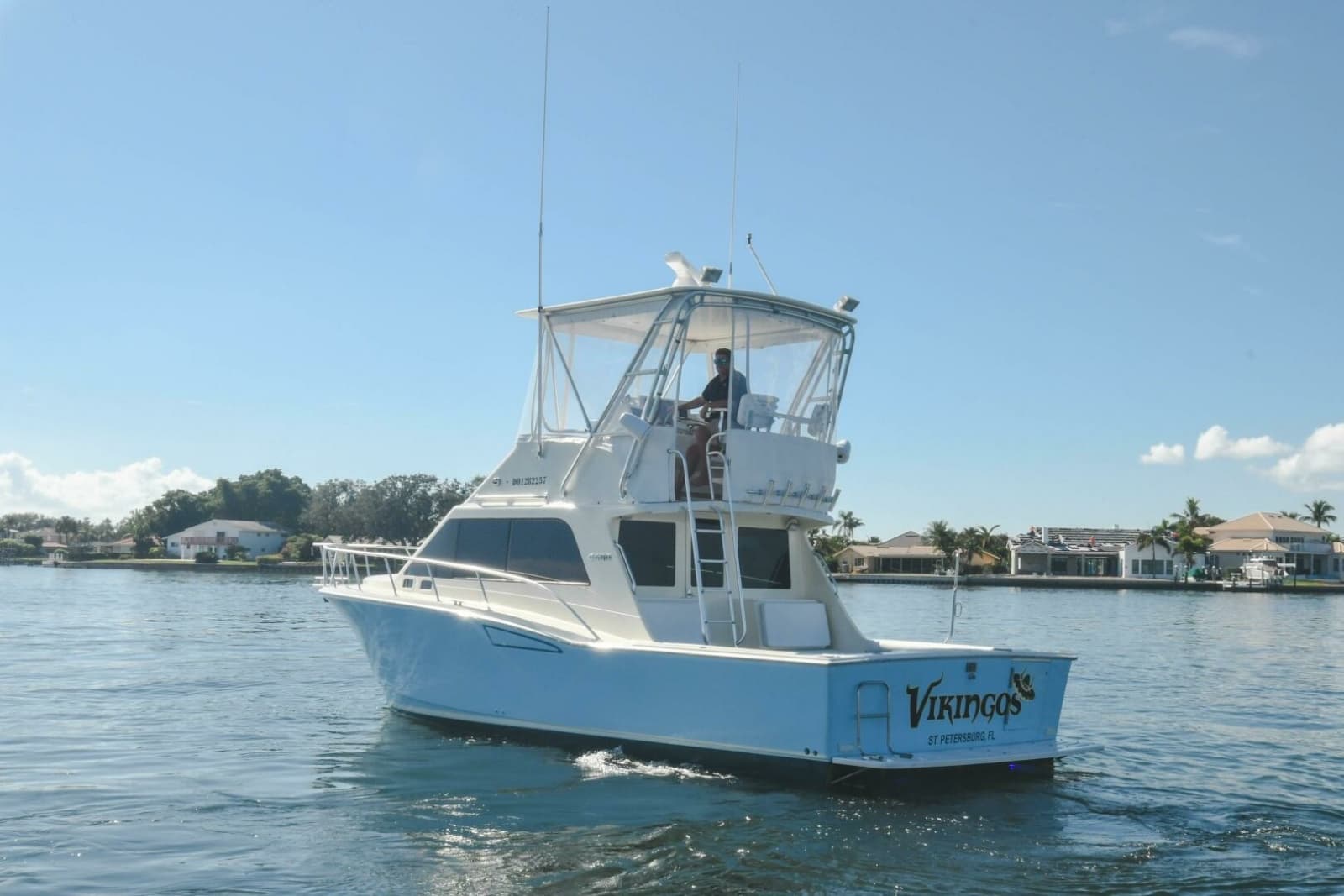 2001 Cabo 35 Flybridge - Photo 36
