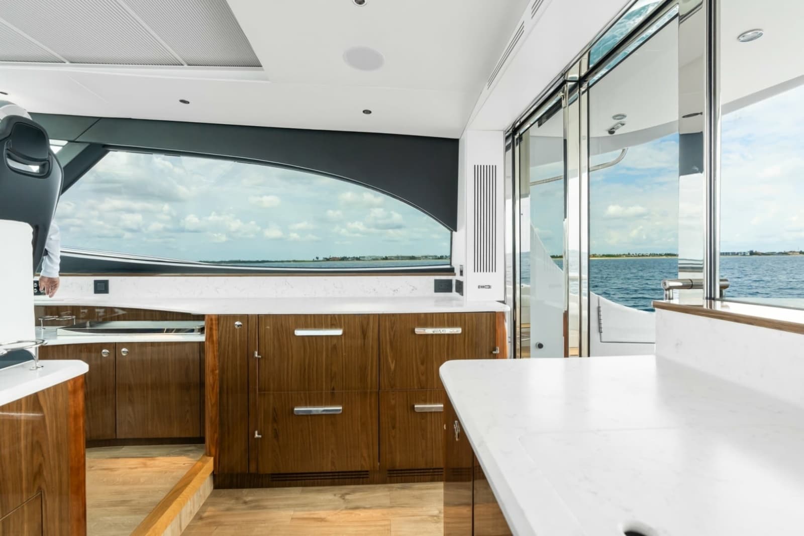 2026 ECLIPSE 505 Shadow - Photo 18