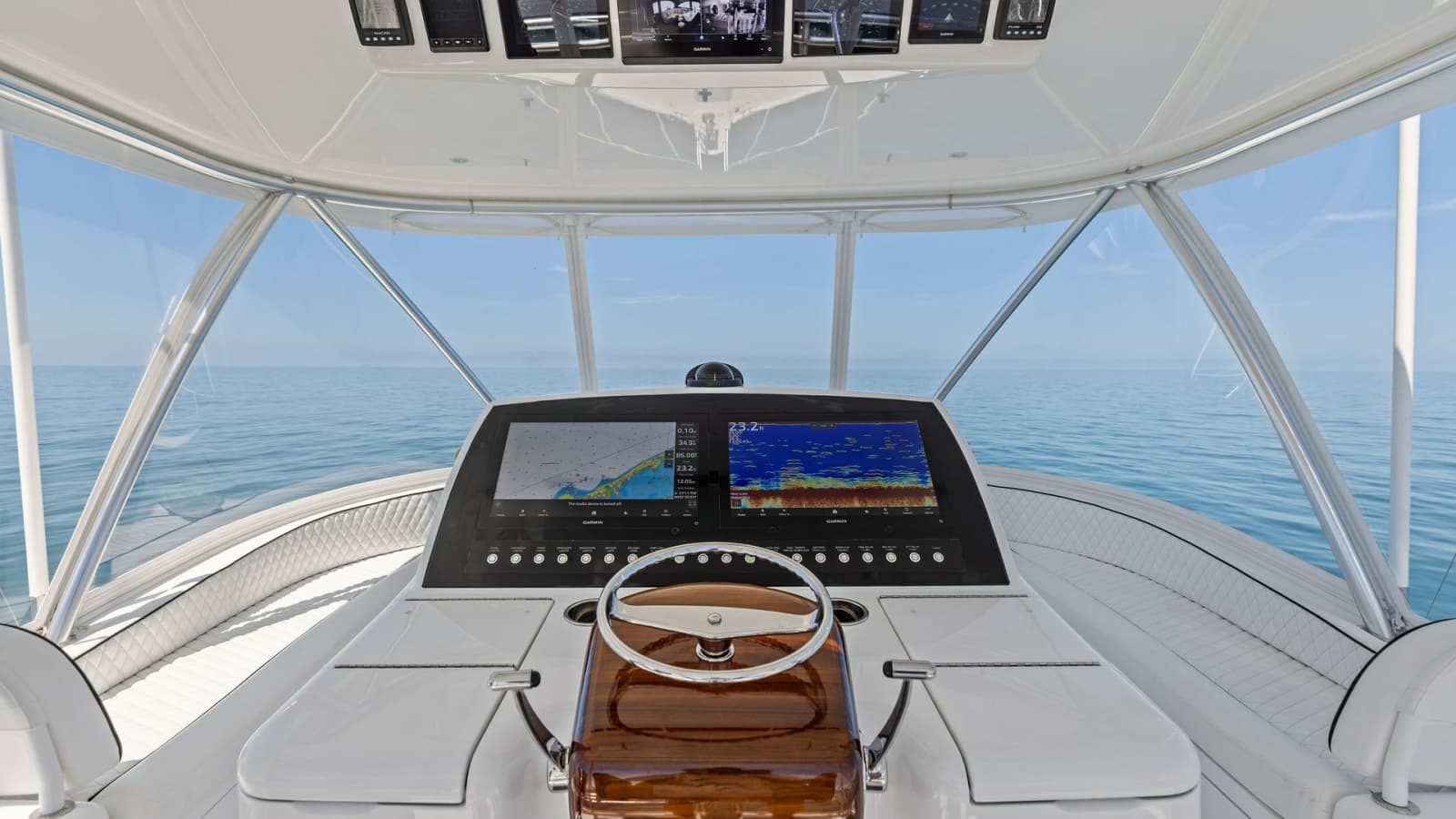 2024 Viking 54 Convertible - Photo 24