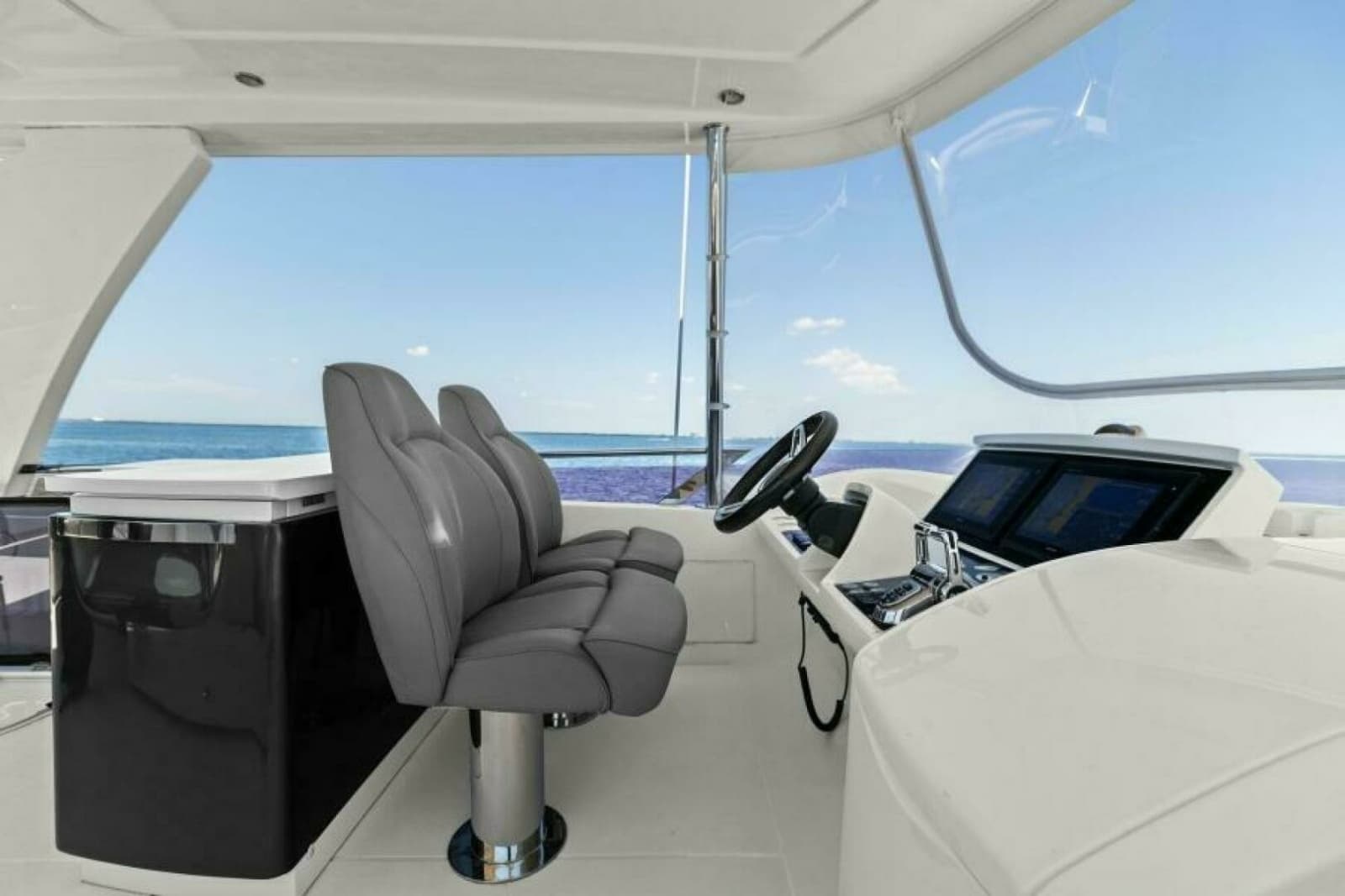 2016 Princess 60 Flybridge - Photo 59
