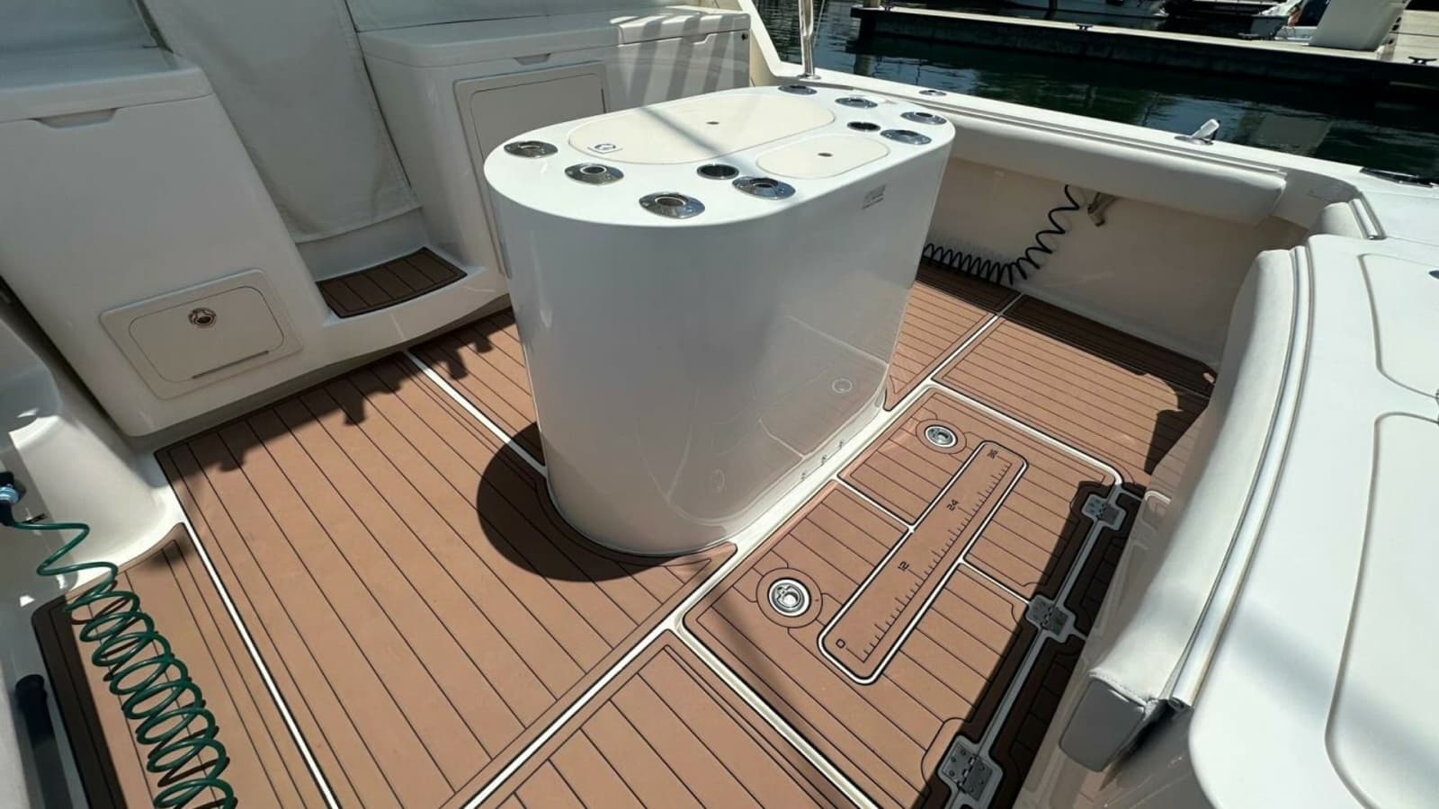 2007 Albemarle 360 Express - Photo 5