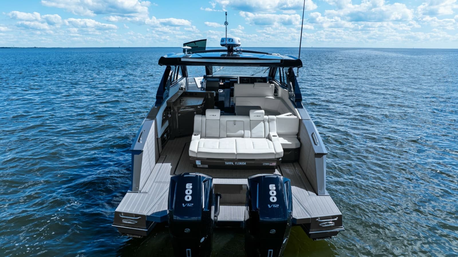 2023 Cruisers Yachts 42 GLS - Photo 45