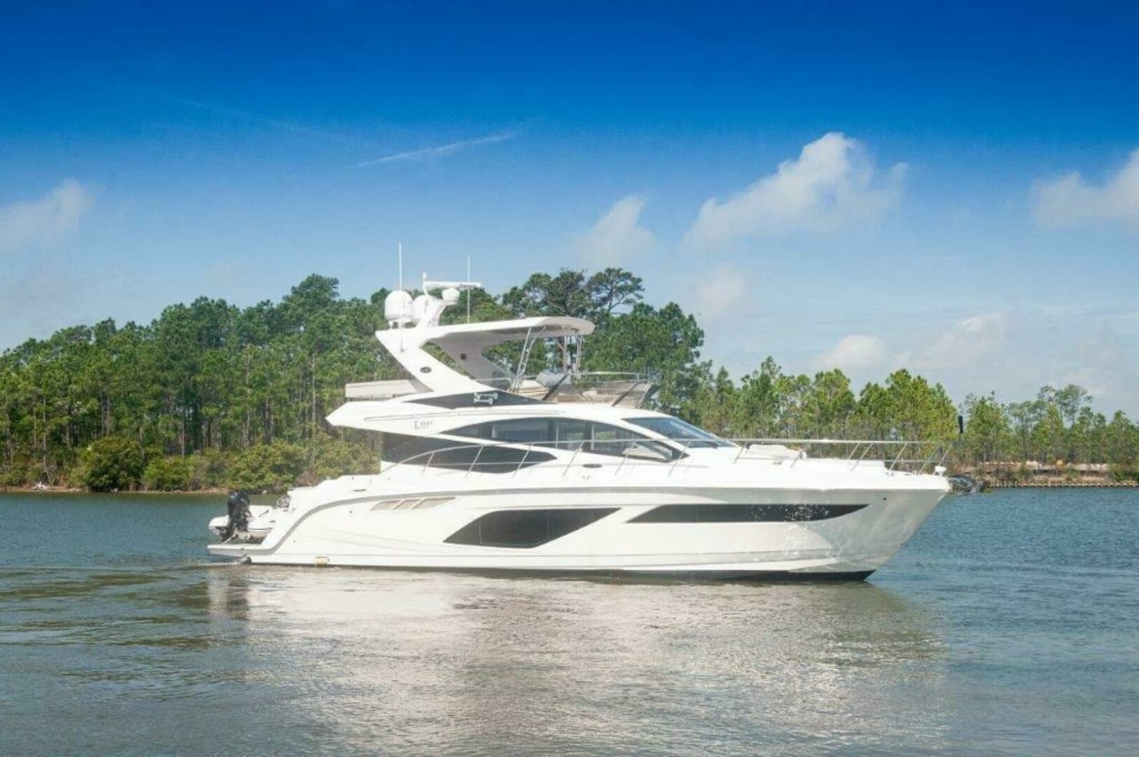 2018 Sea Ray L550 Flybridge - Photo 52
