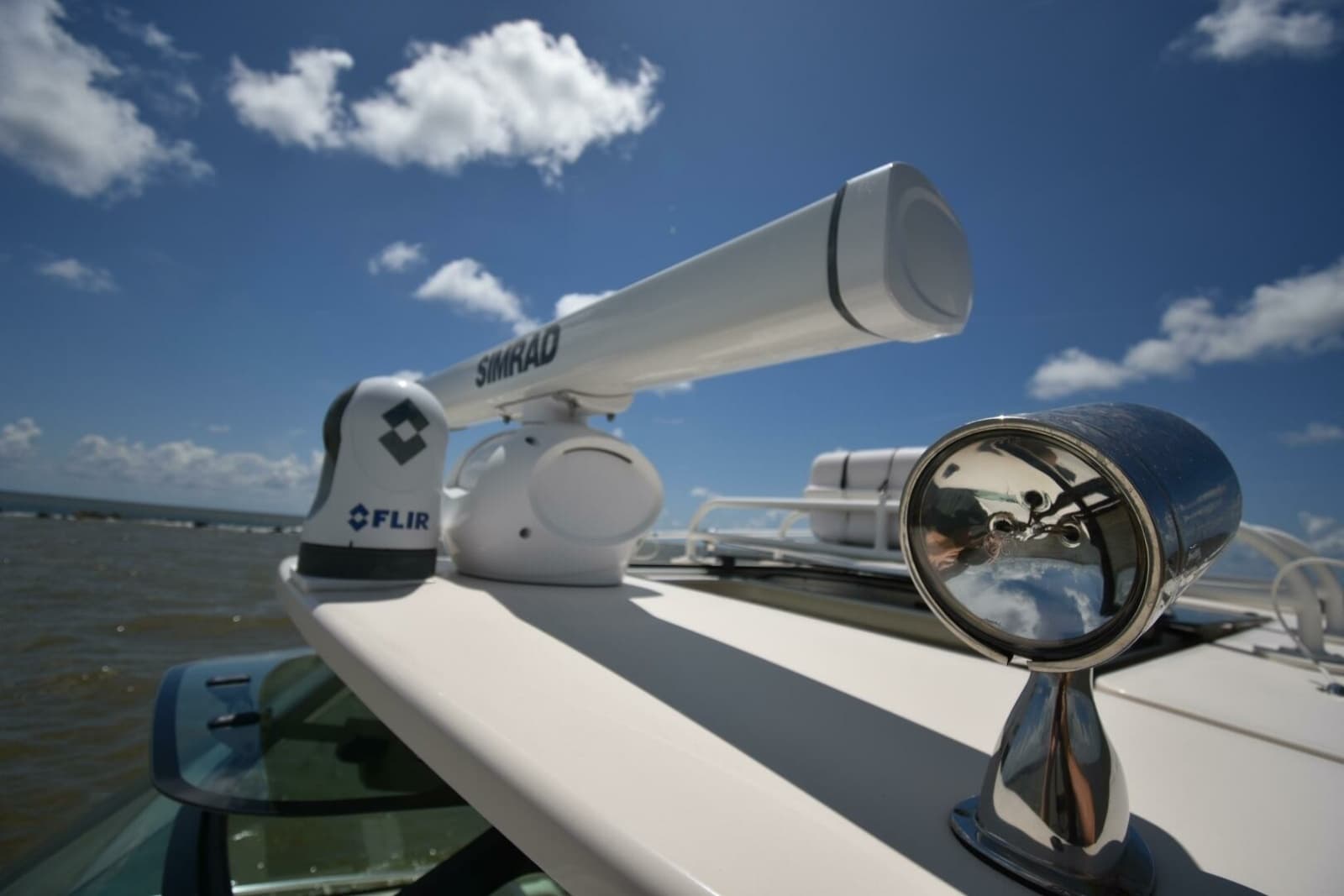 2016 Grady-White 330 Express - Photo 36