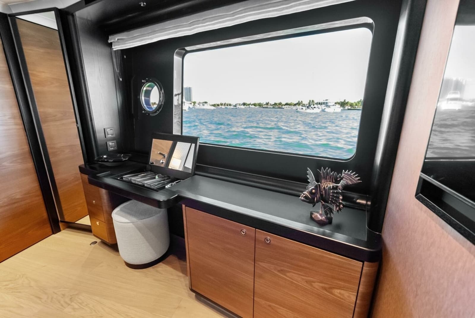 2025 Absolute 75 Navetta - Photo 51