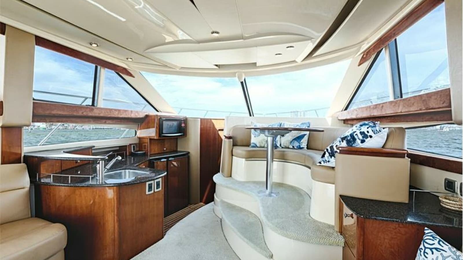 2006 Meridian 391 Sedan - Photo 13