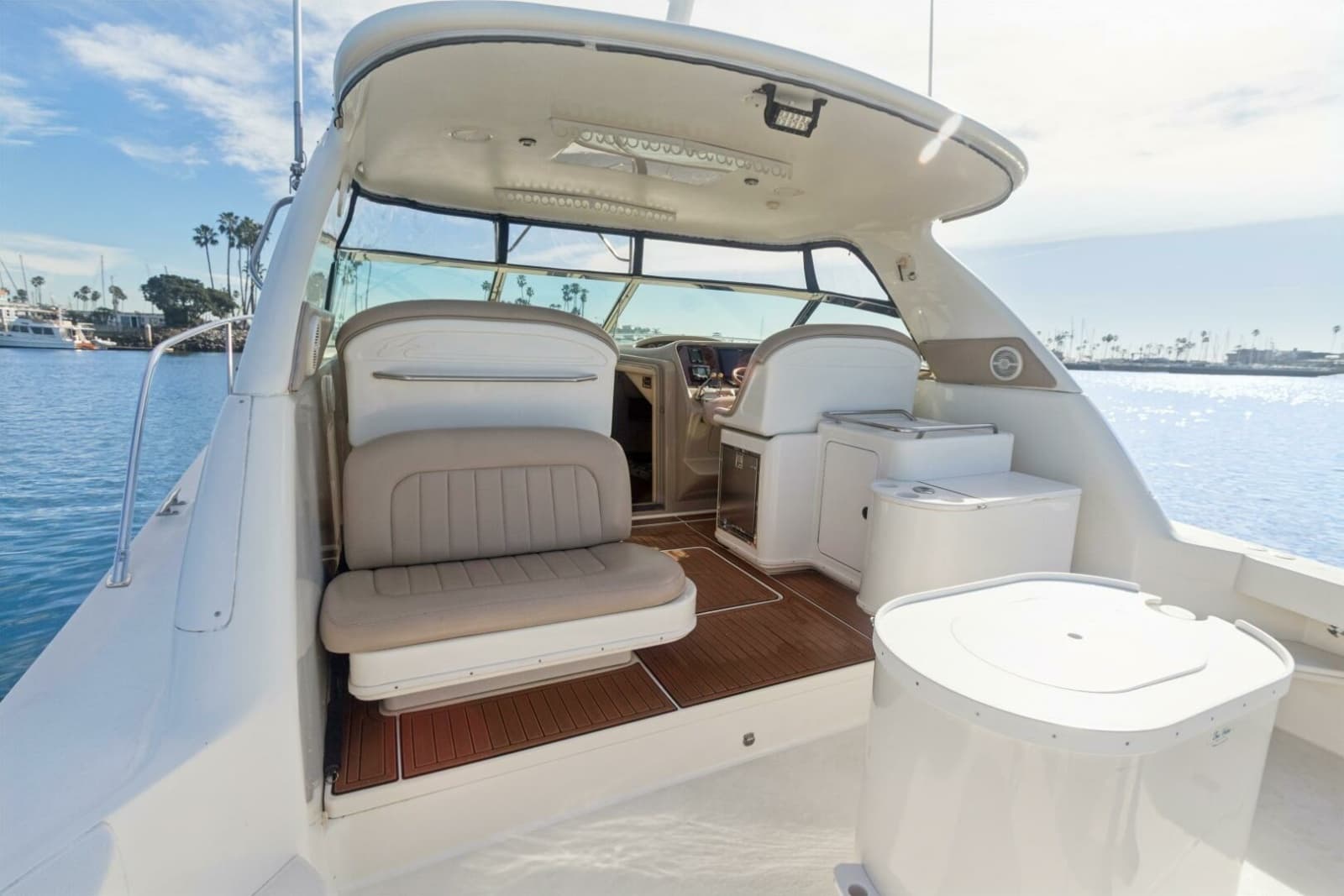 2000 Sea Ray 370 Express Cruiser - Photo 5