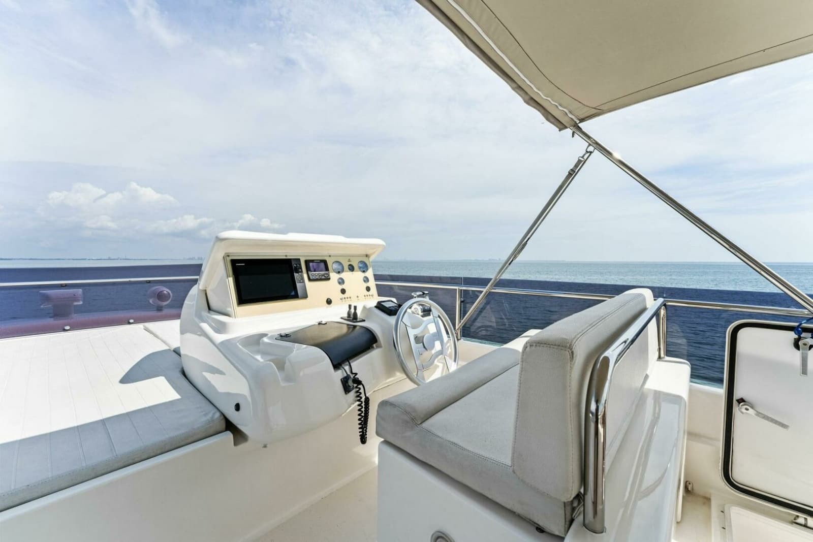 2013 Ferretti Yachts 620 - Photo 47