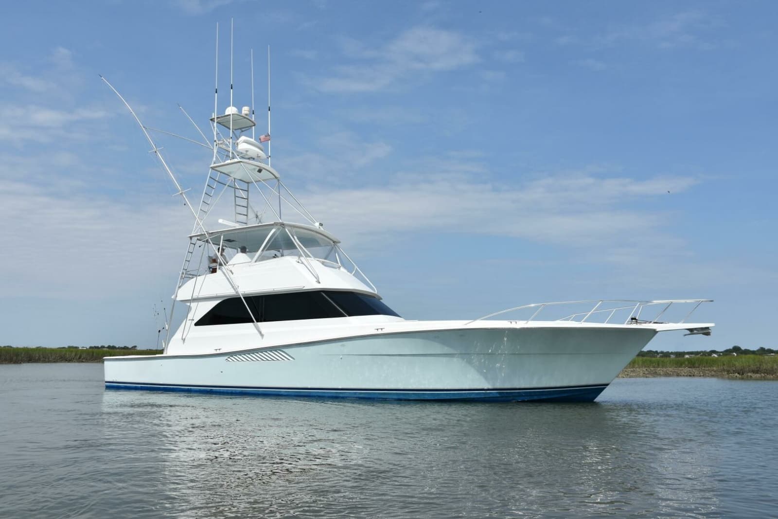 1999 Viking 58 Convertible - Photo 4