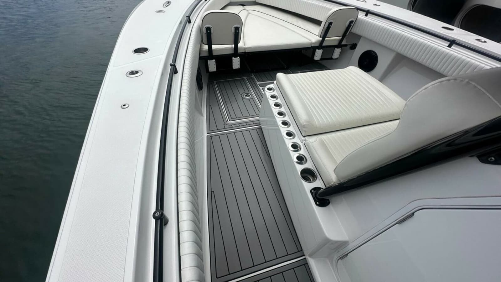 2019 SeaHunter 39 Center Console - Photo 17