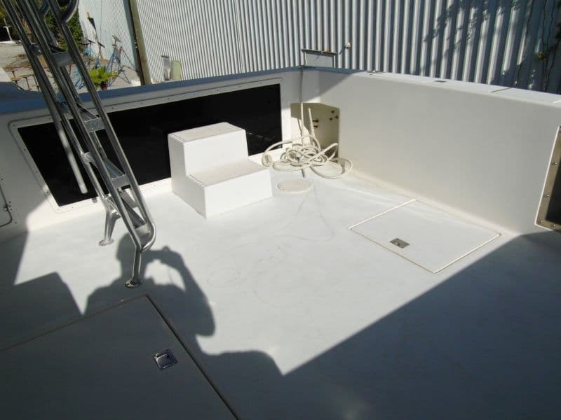 1995 Sportfish Cockpit Starboard