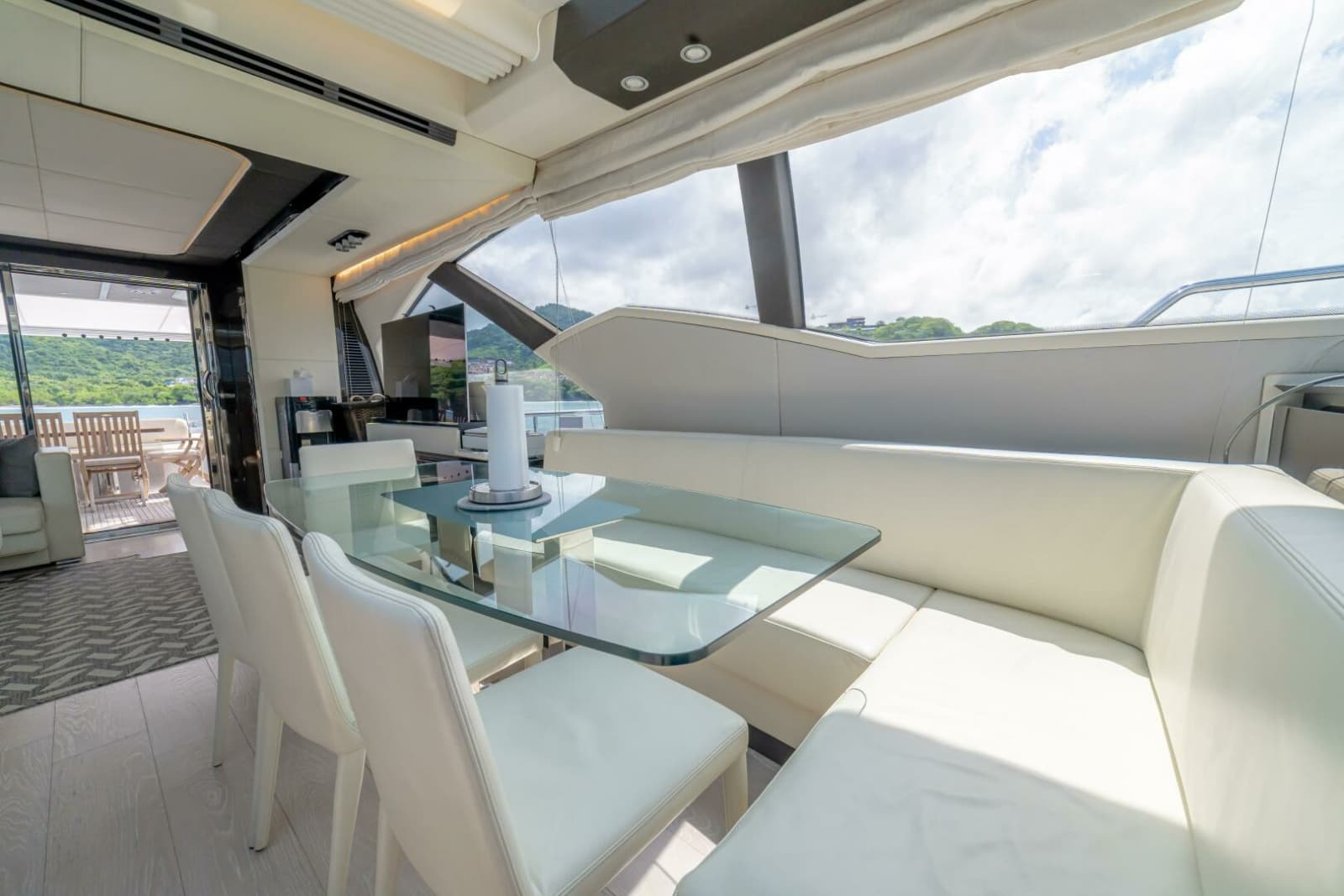 2017 Azimut 77S - Photo 16