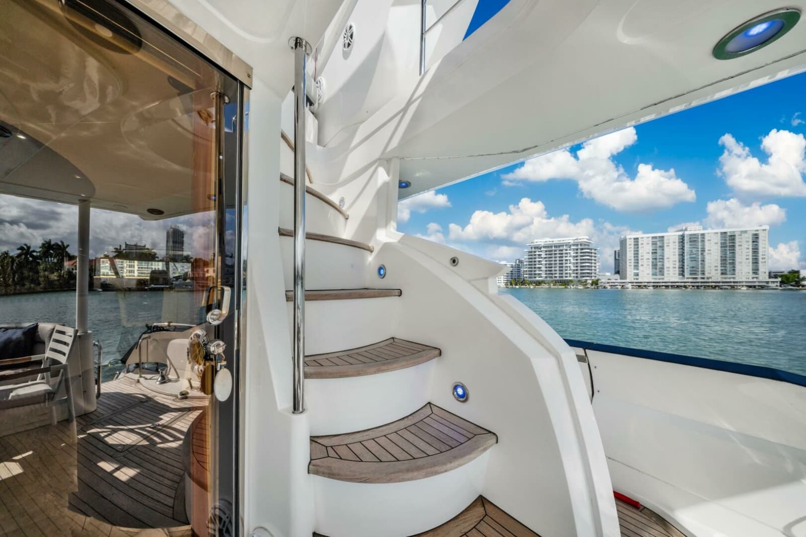 2003 Sunseeker 94 Motor Yacht - Photo 14
