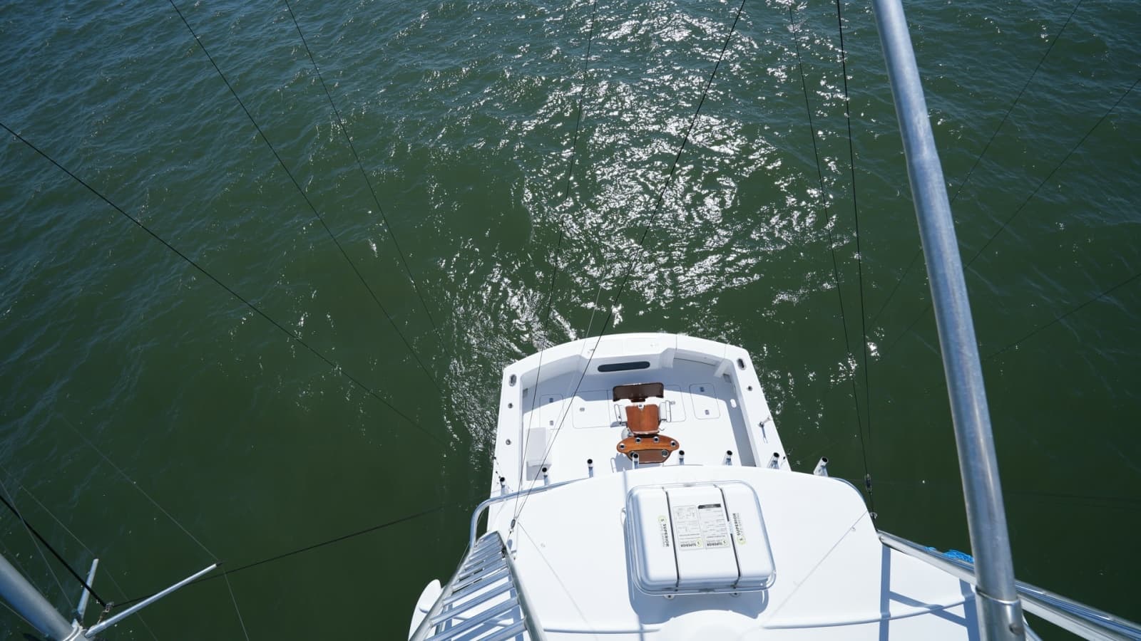 2001 Hatteras 60 Convertible - Photo 41