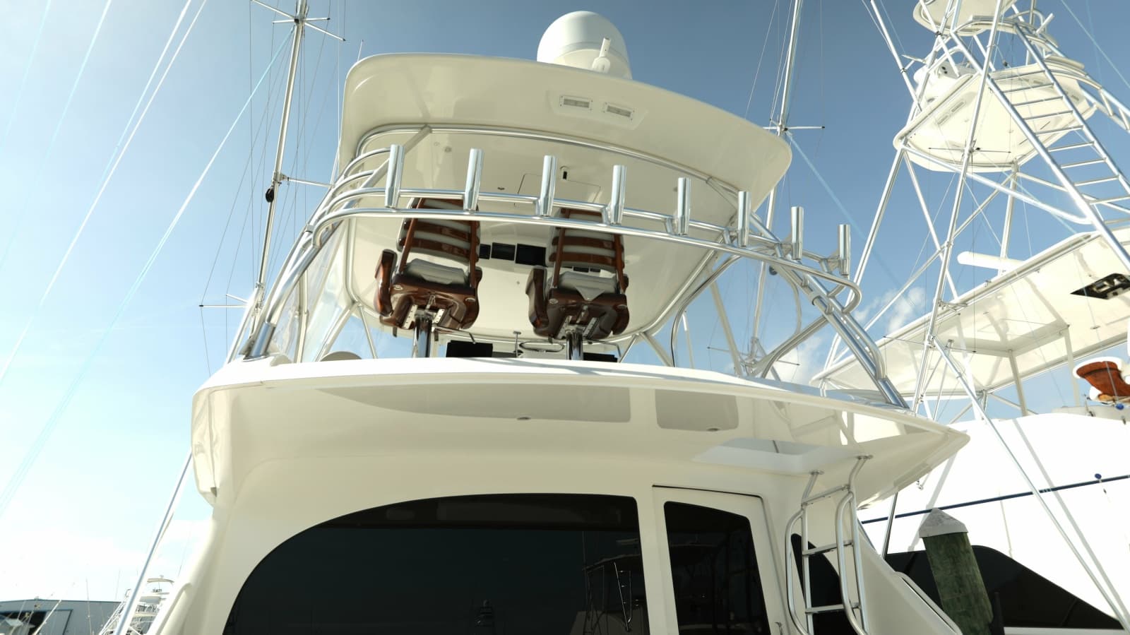 2023 Viking 54 Convertible - Photo 25