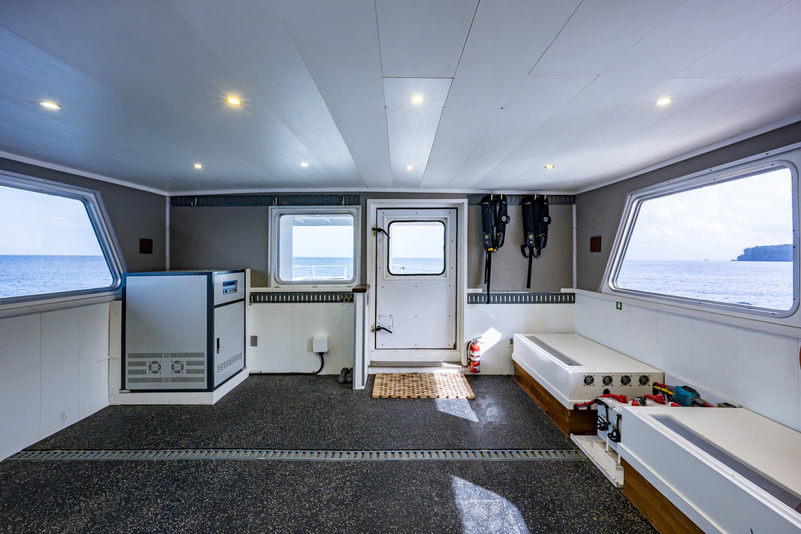 2013 Ocean Voyager 95 Expedition - Photo 50