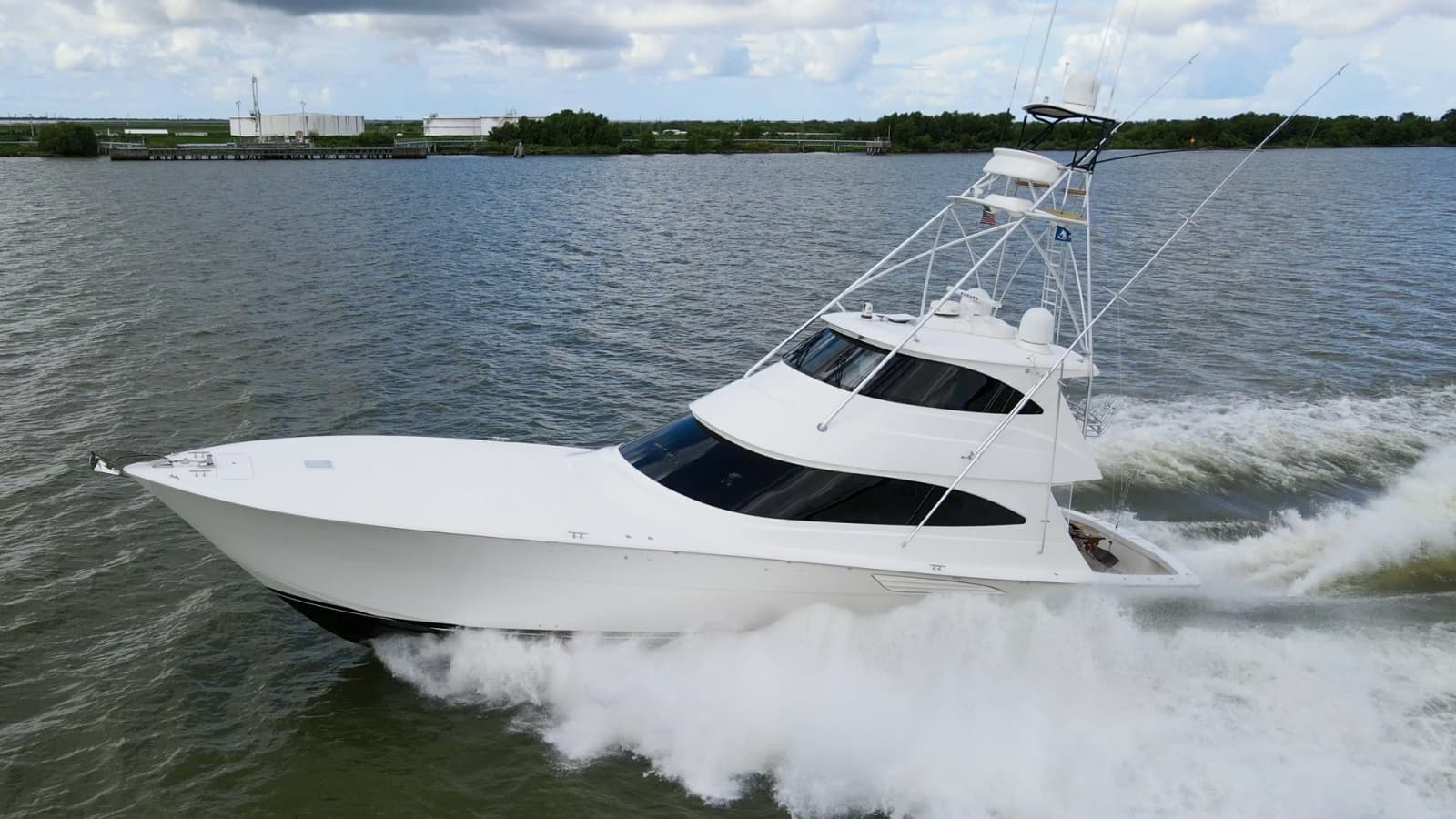 2017 Viking 72 Enclosed Bridge - Photo 92