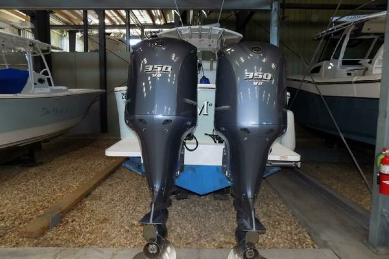 2013 Regulator 34SS - Photo 29