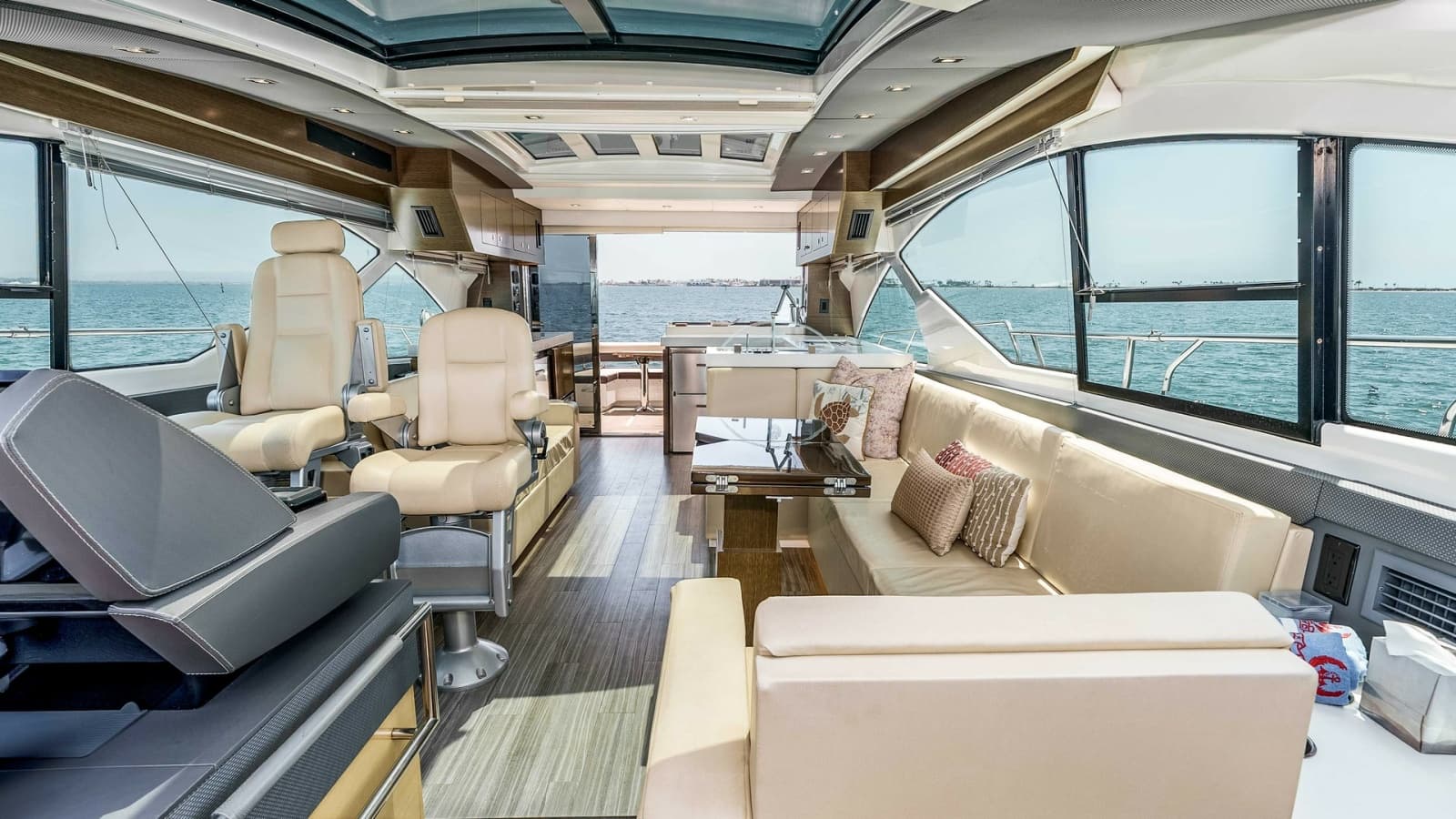 2017 Cruisers 60 Cantius  - Photo 13