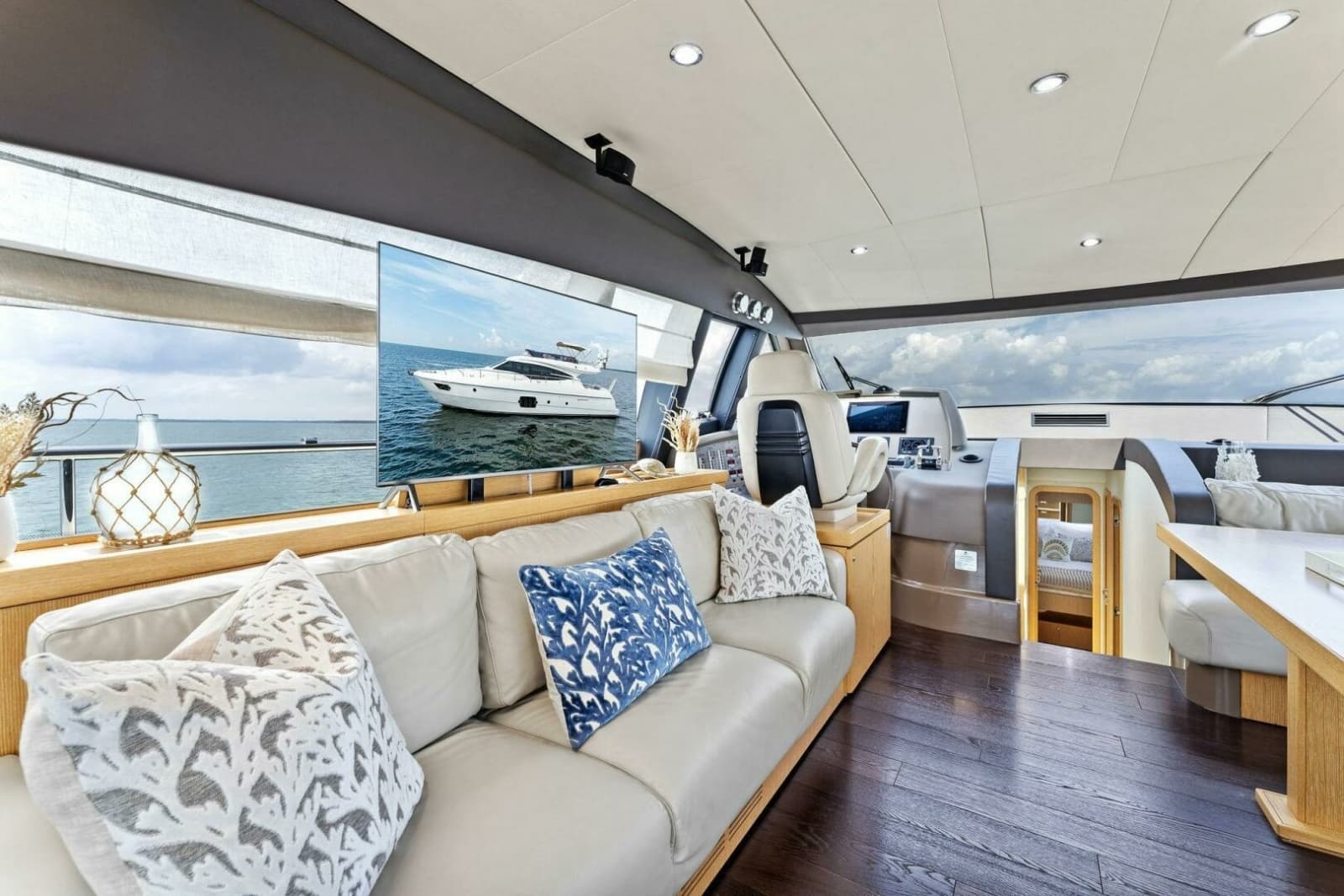 2013 Ferretti Yachts 620 - Photo 18