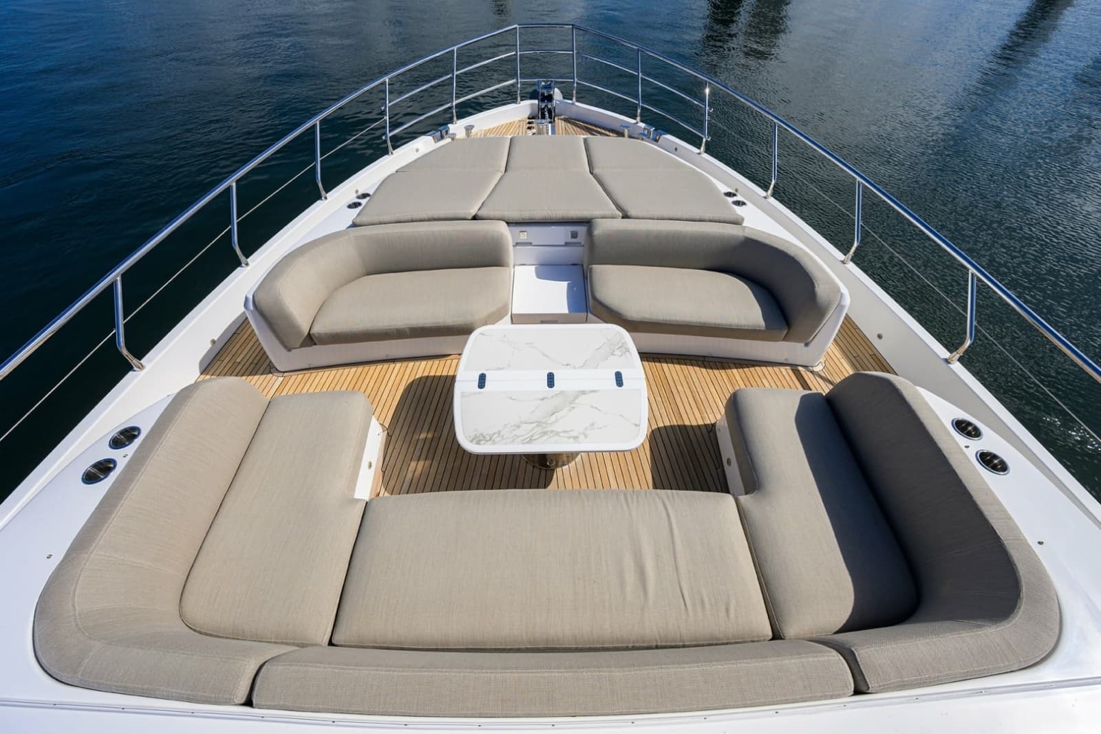 2024 Azimut Fly 78 - Photo 15