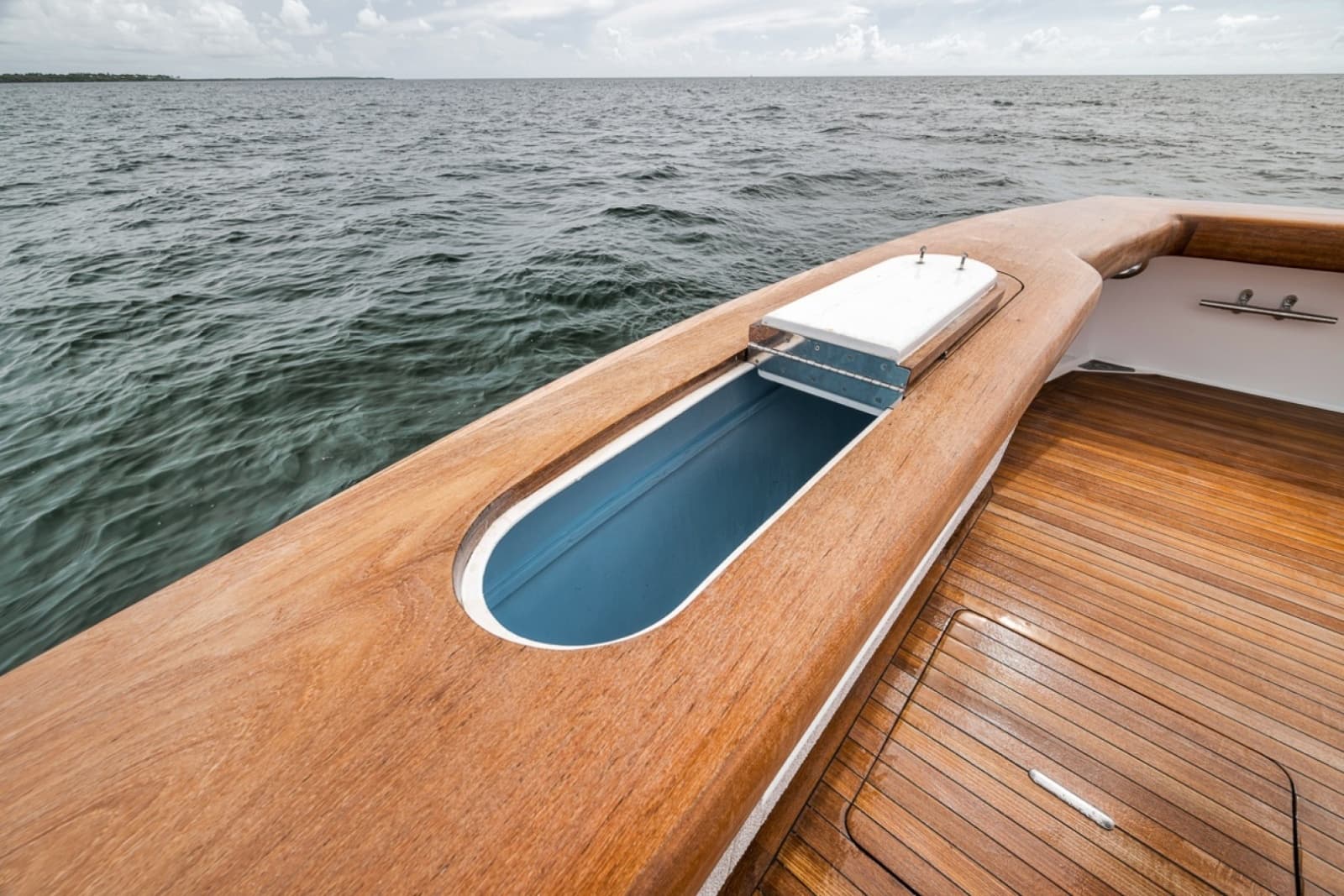 2021 Weaver 75 Convertible - Photo 10