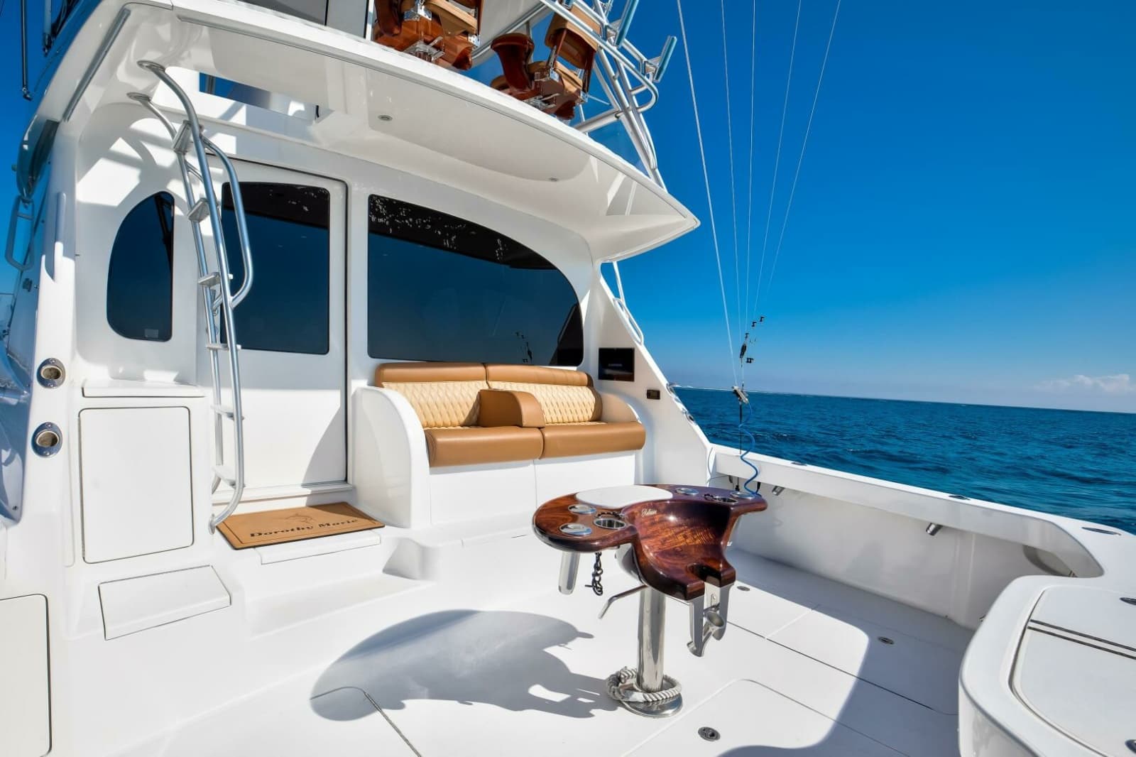 2018 Viking 48 Convertible - Photo 28