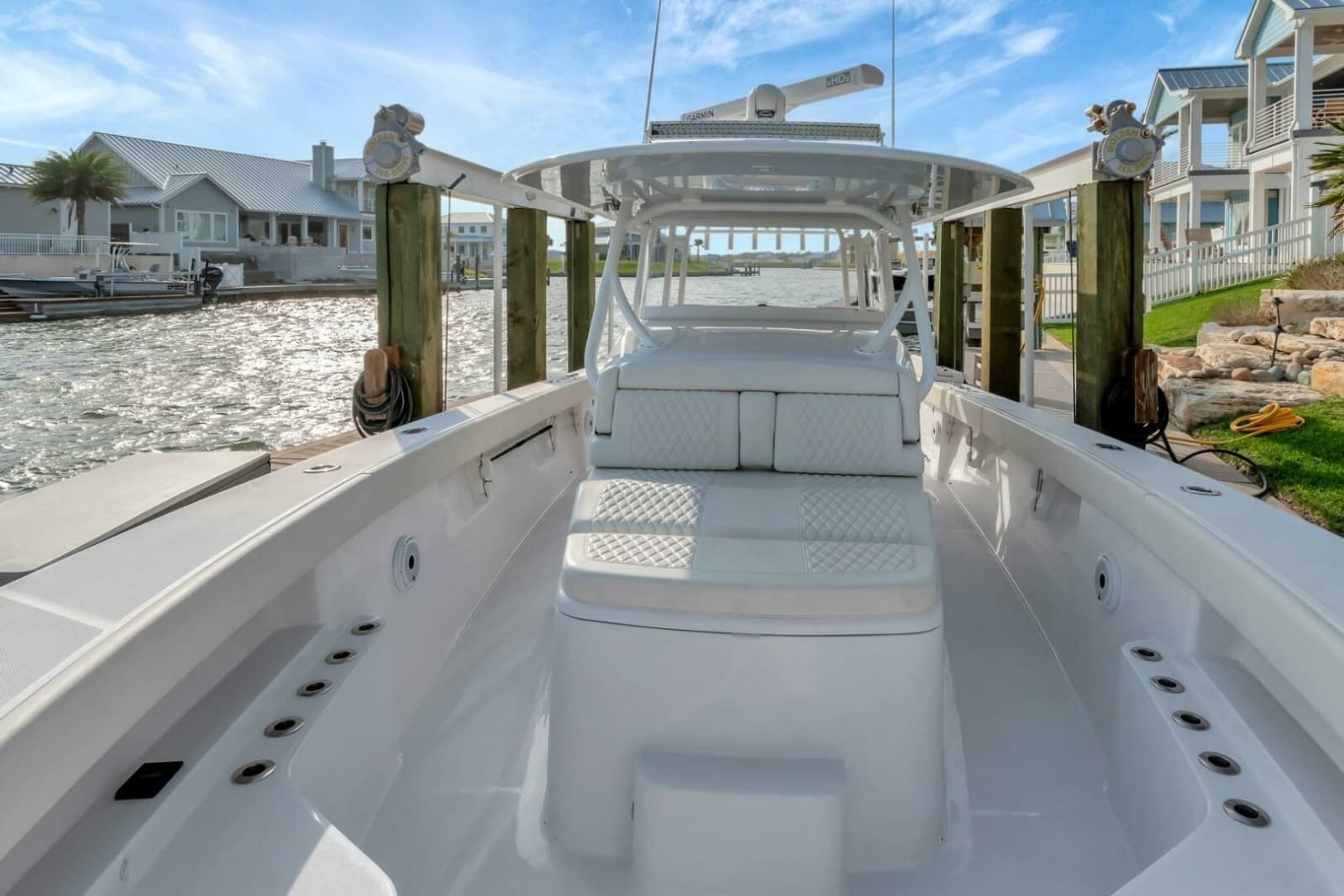 2023 Jupiter 43 Center Console - Photo 41