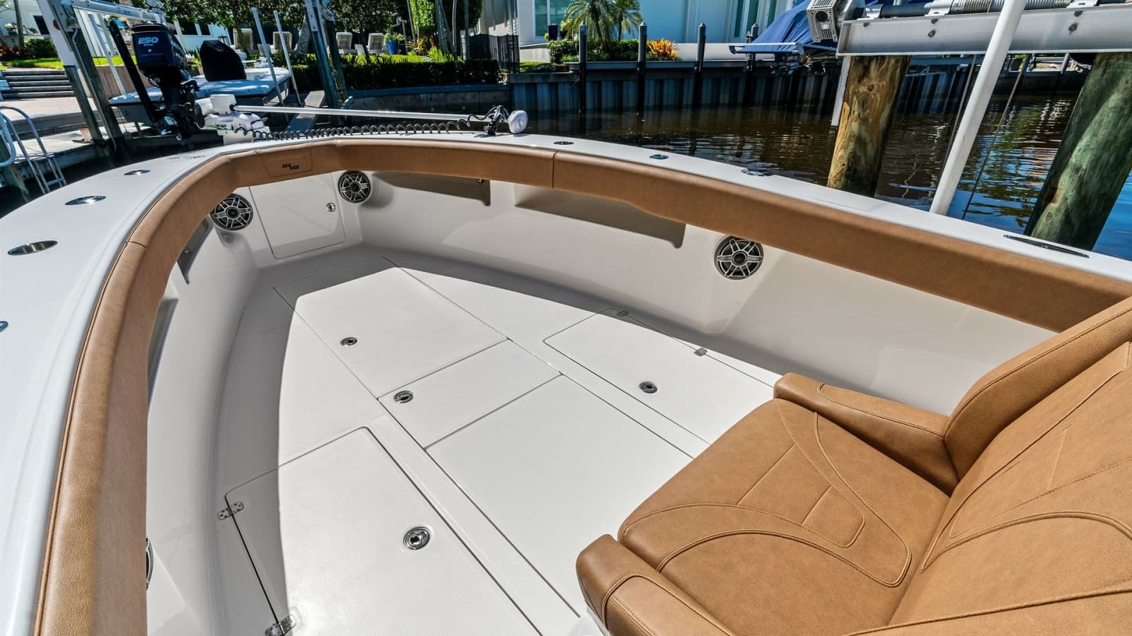 2024 SeaVee 340B - Photo 13